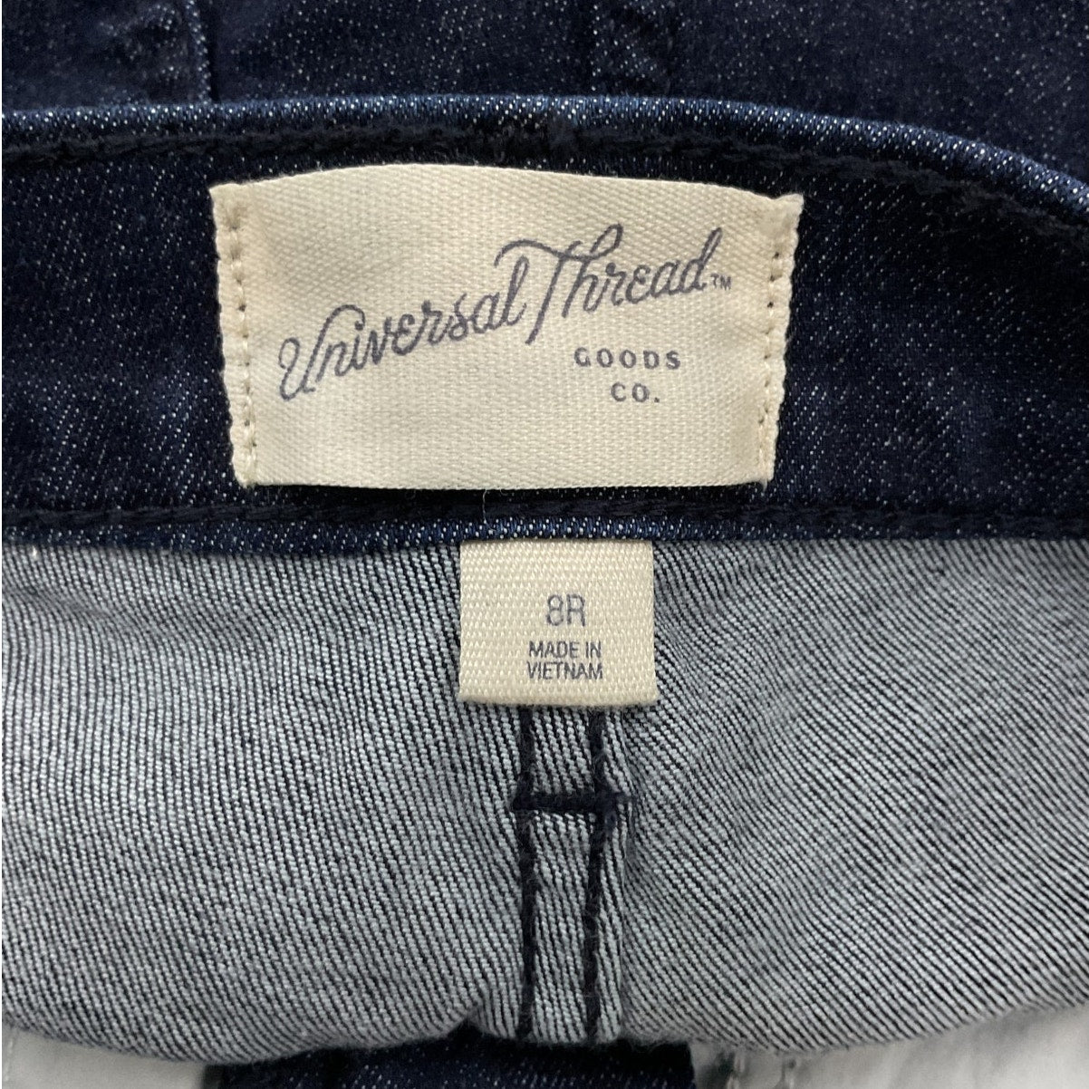 Jean 8 (Universal Threads)