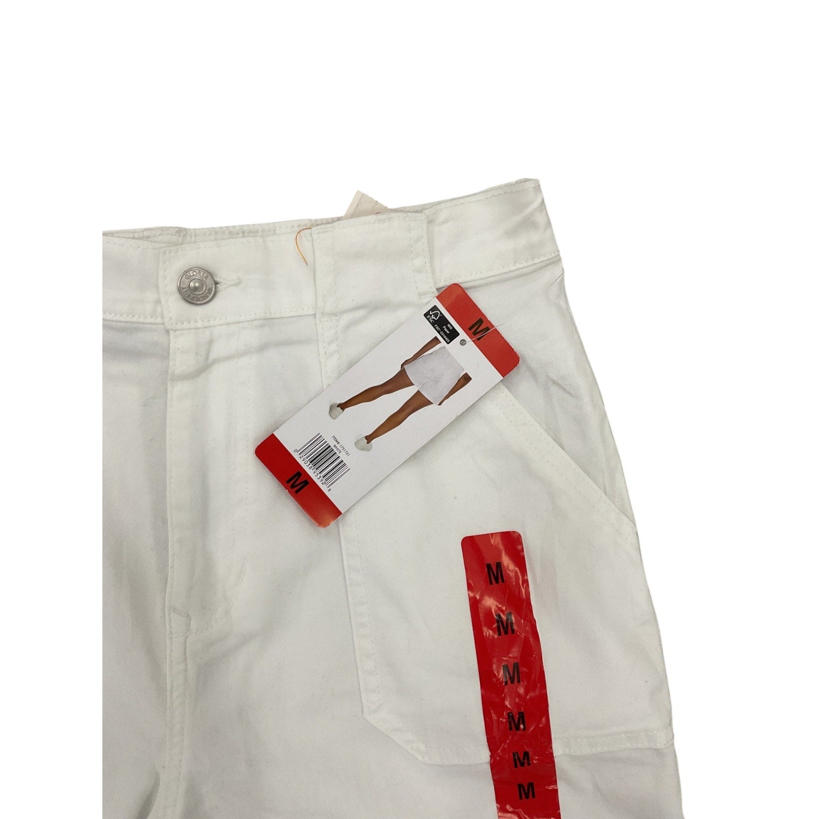 Short M (Gloria Vanderbilt)