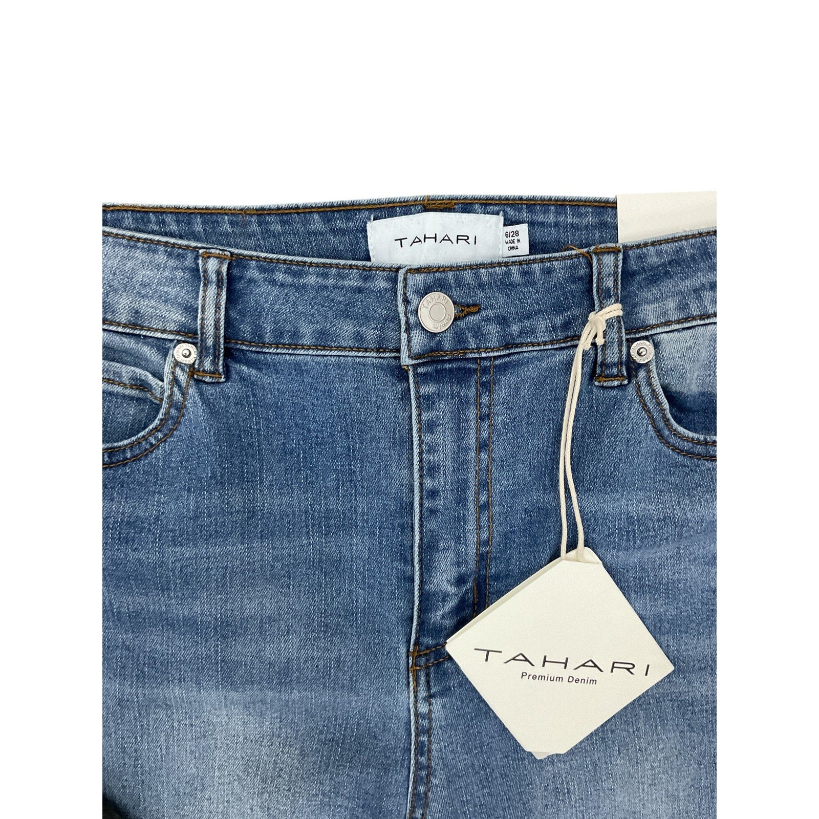 Jean 6 (Tahari)