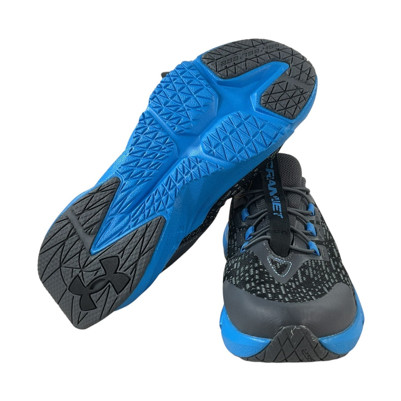 Tenis niño 2.5Y (Under Armour)