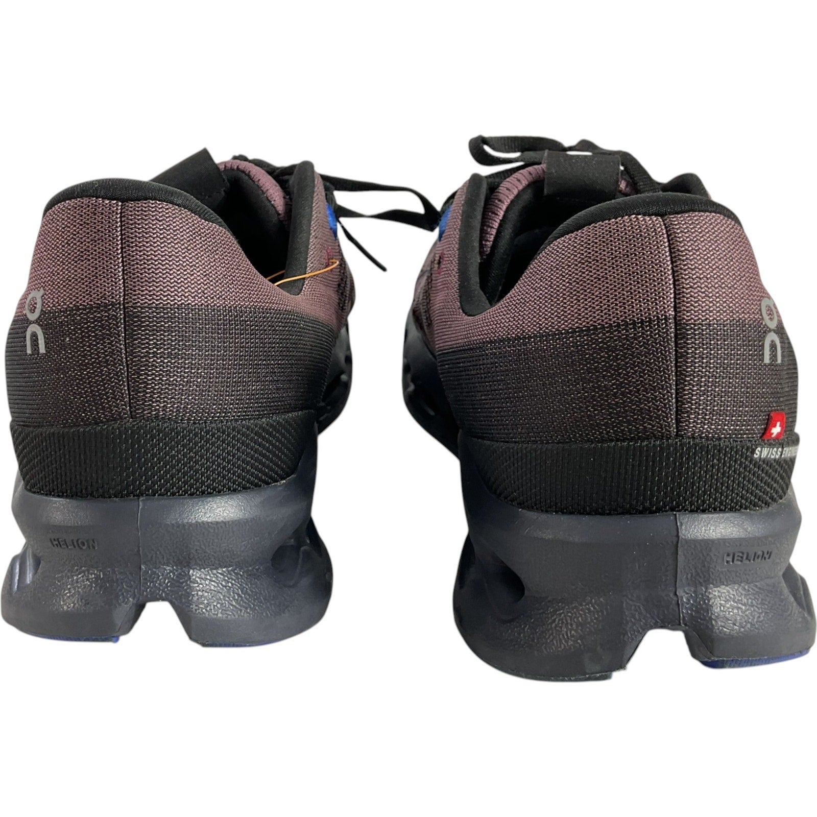 Tenis M10 (On Cloud)