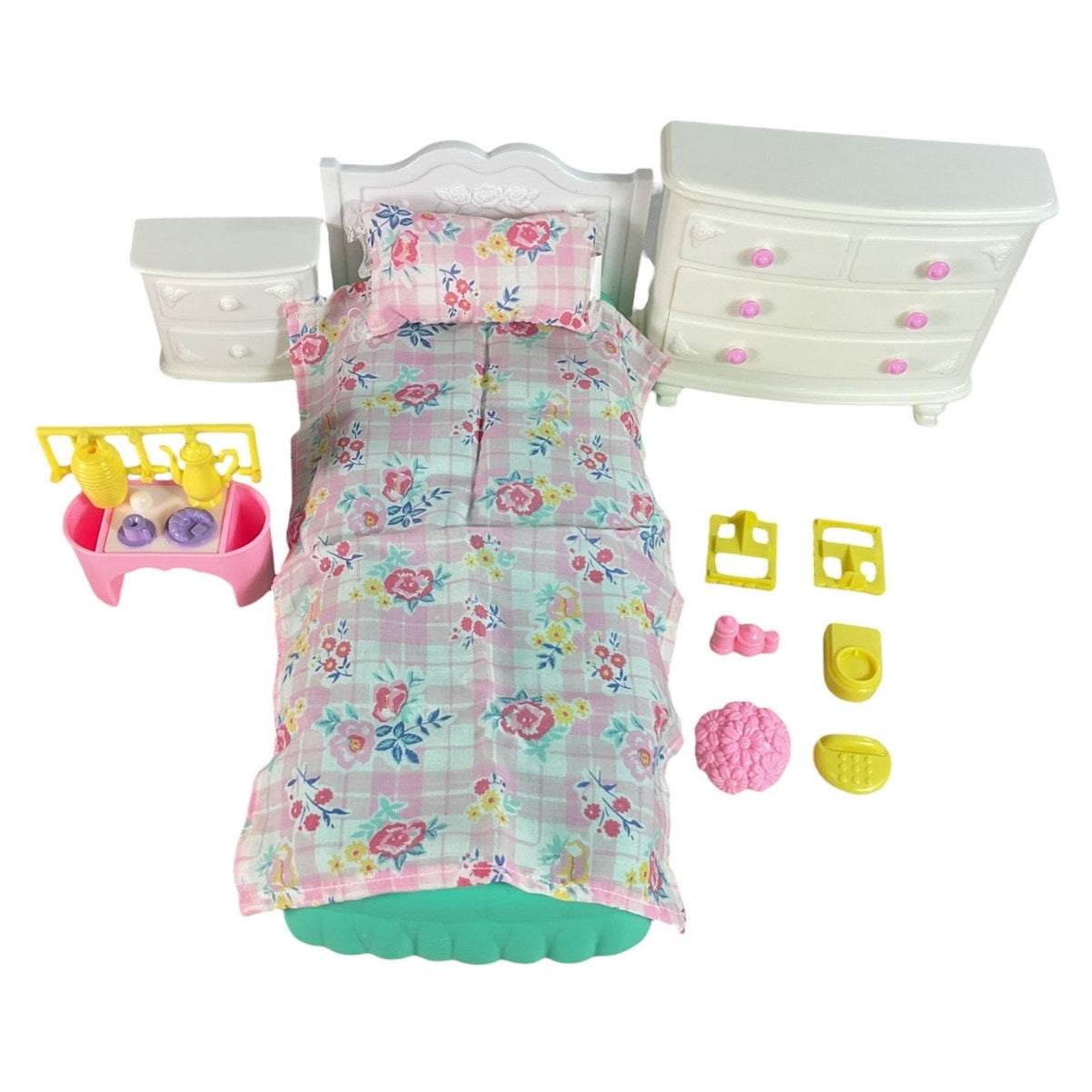 Juego de dormitorio para muñecas (Barbie)