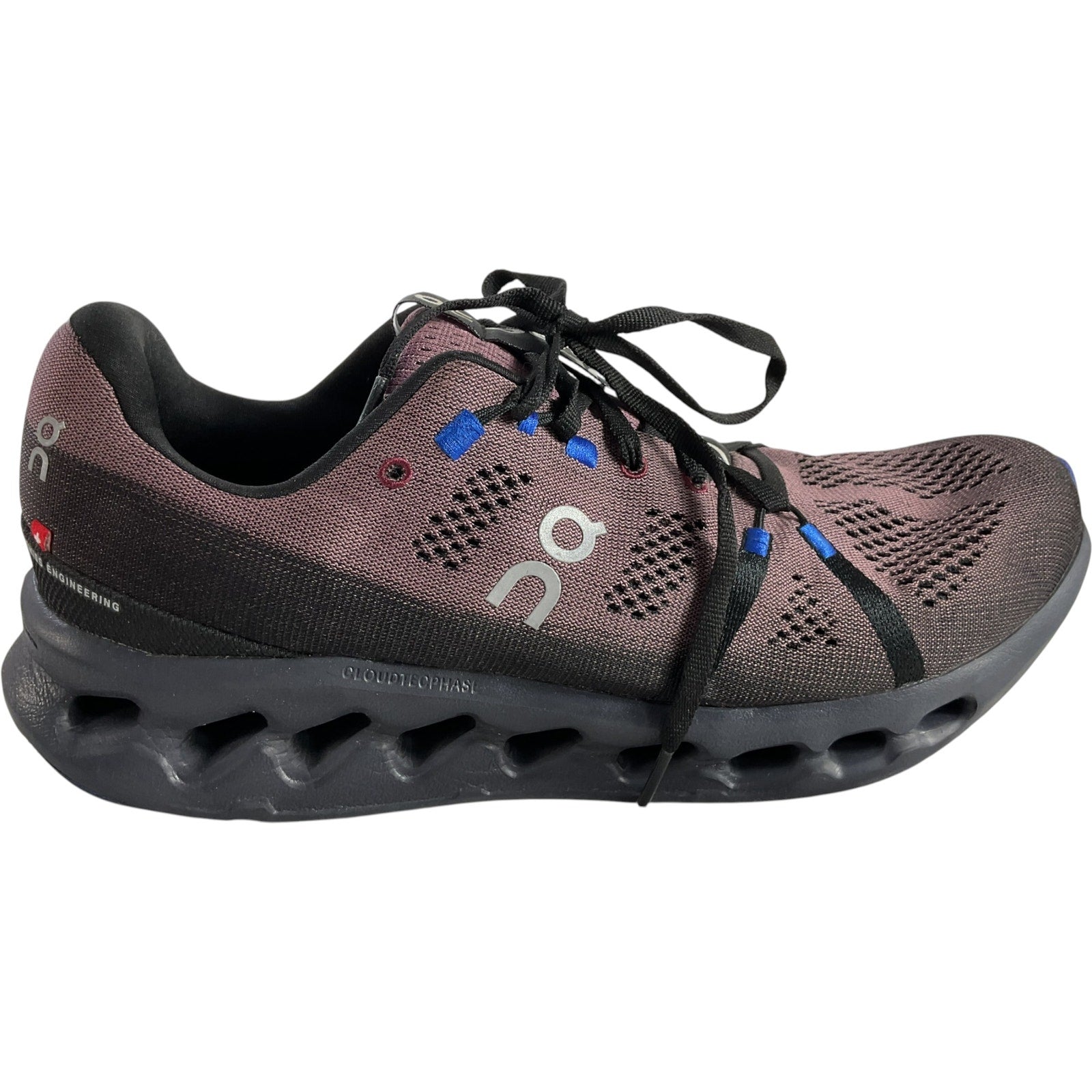 Tenis M10 (On Cloud)