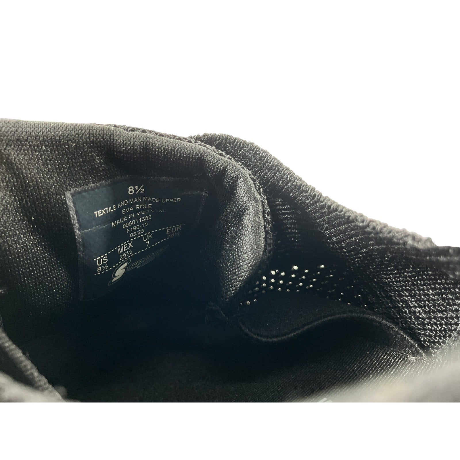 Tenis 8.5 (Skechers)