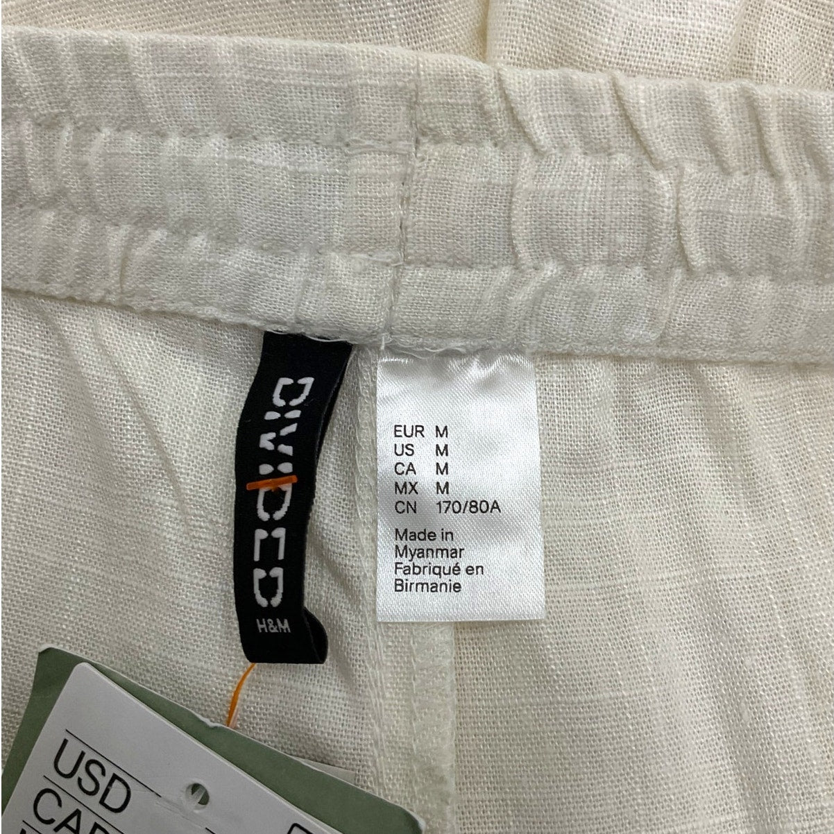 Short M (Divided by H&M)