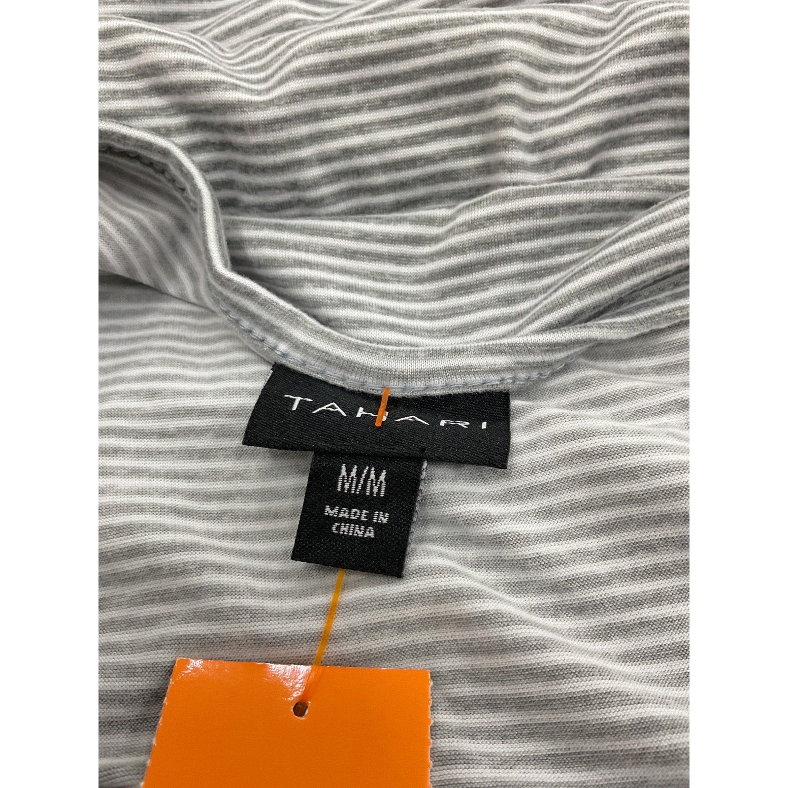 Blusa M (Tahari)