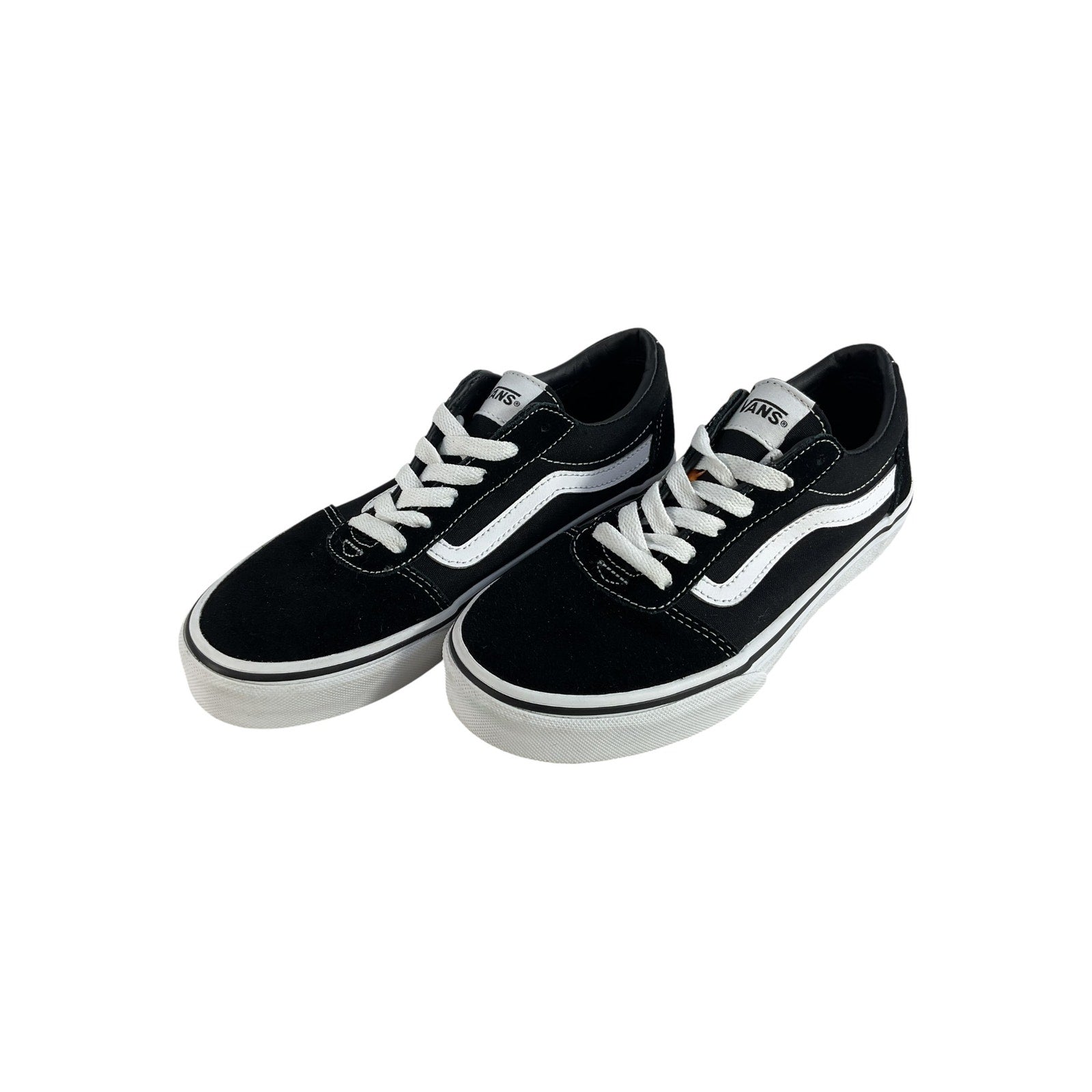Tenis niño 4 (Vans)