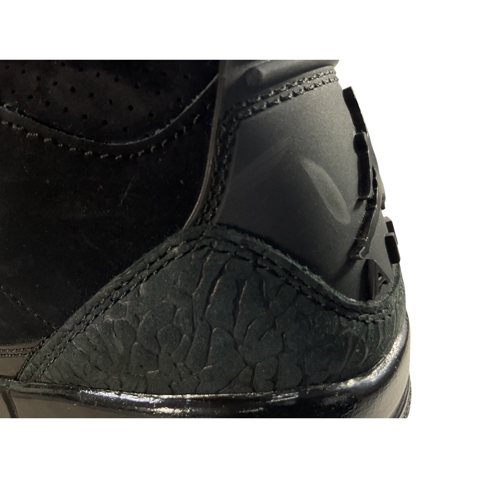 Tenis 6Y (JORDAN)