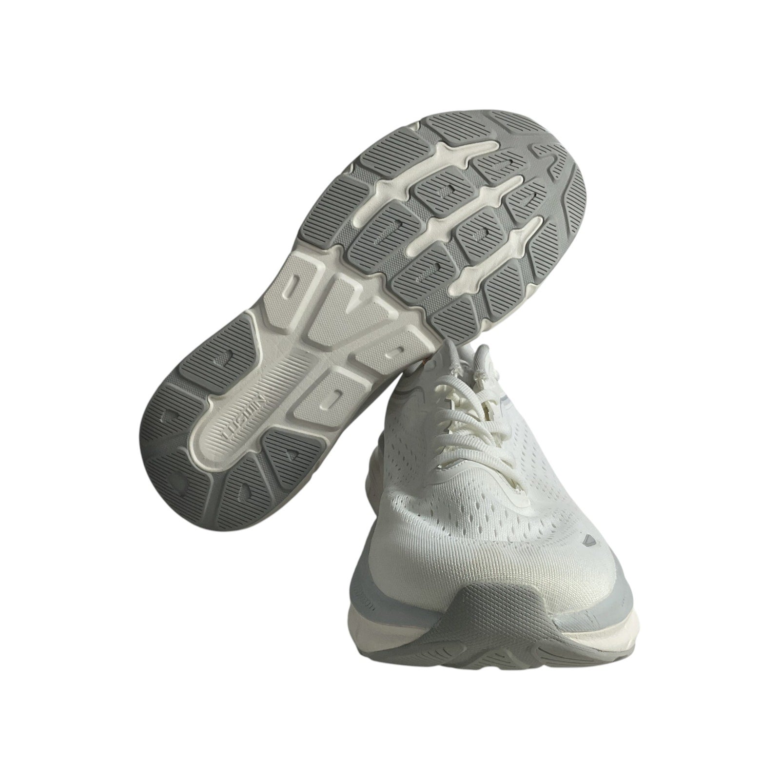 Tenis 12 (Luswin)