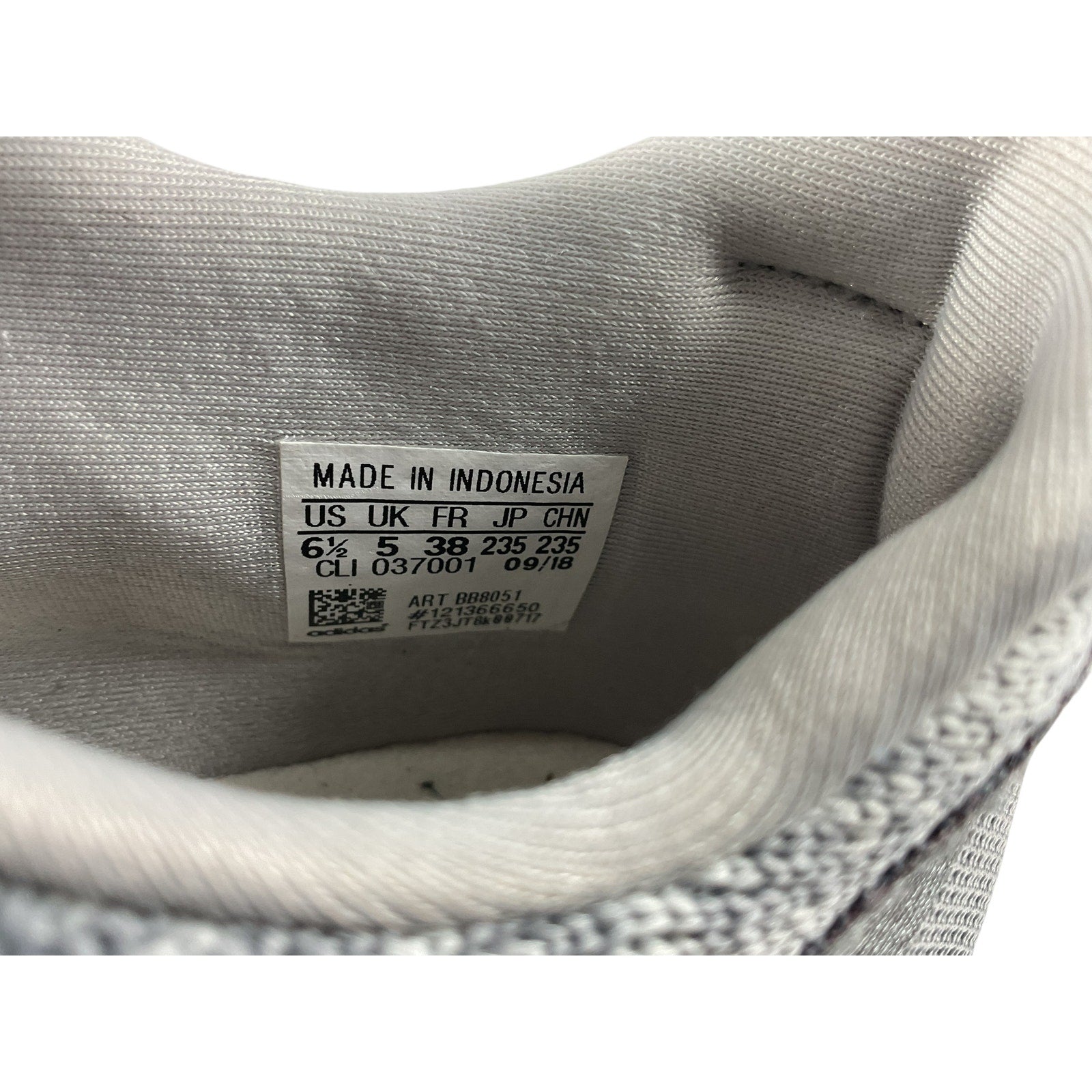 Tenis 6.5 (Adidas)