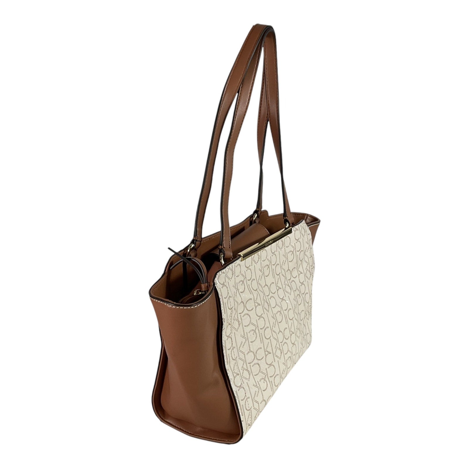 Cartera (Calvin Klein)