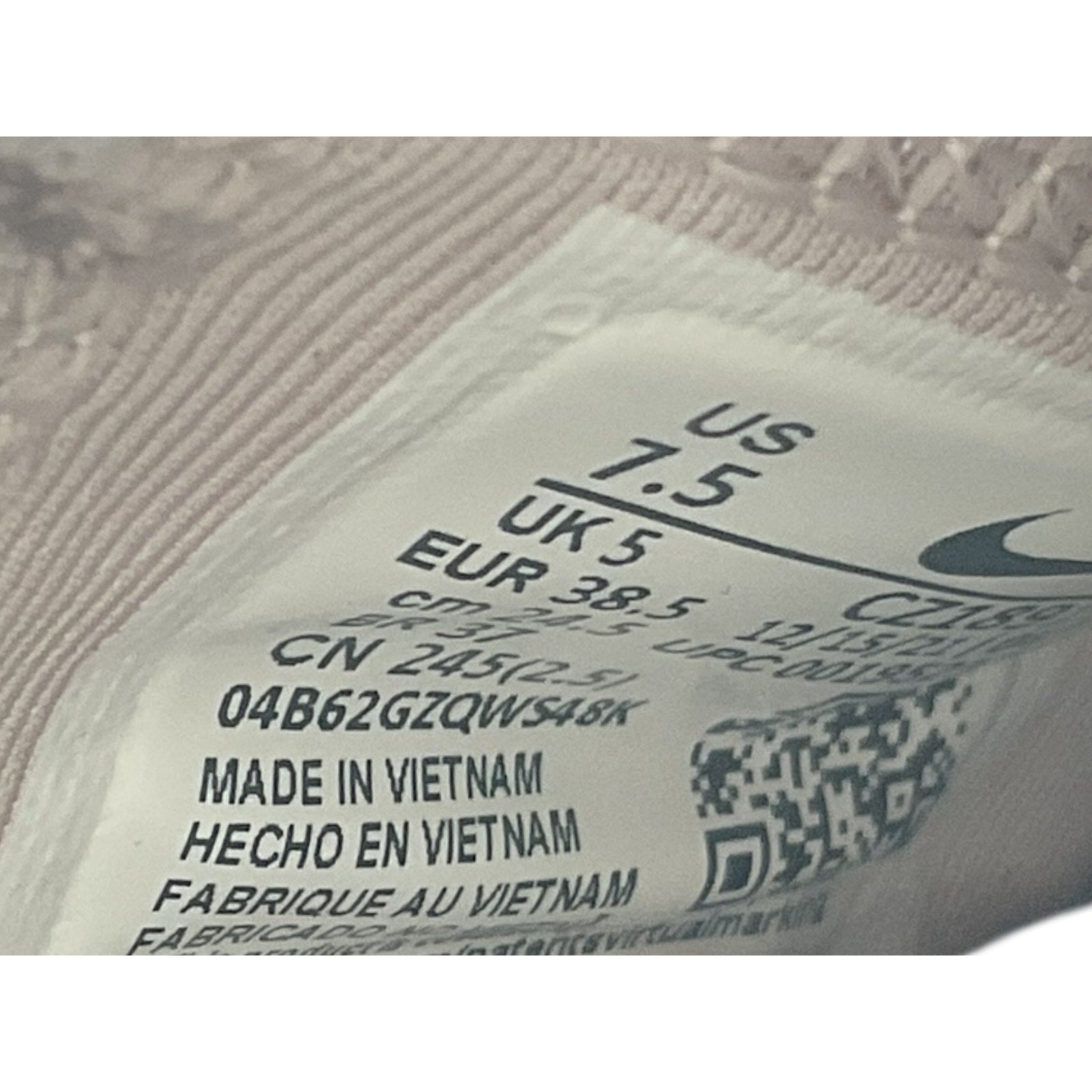 Tenis 7.5 (Nike)