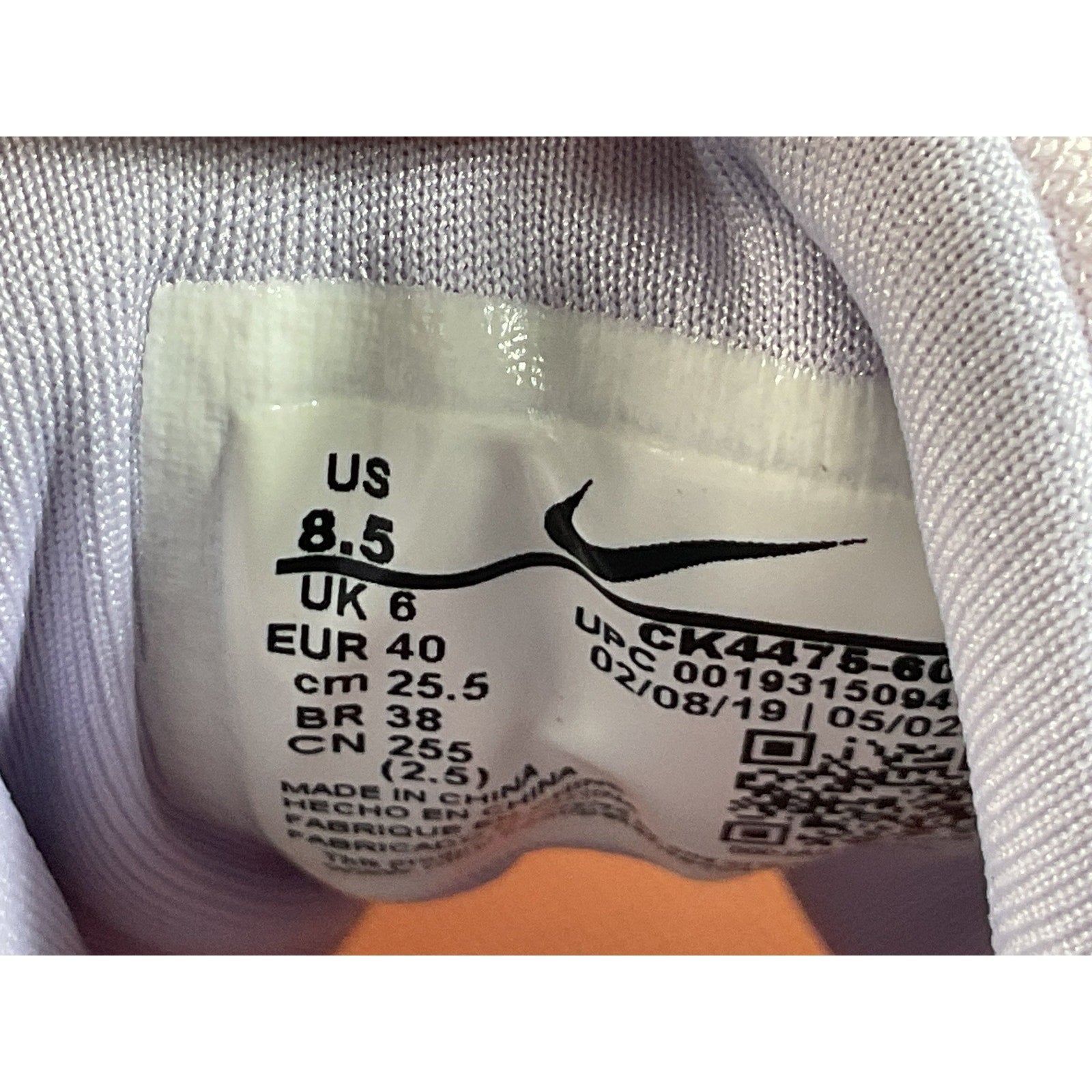 Tenis 8.5 (Nike)