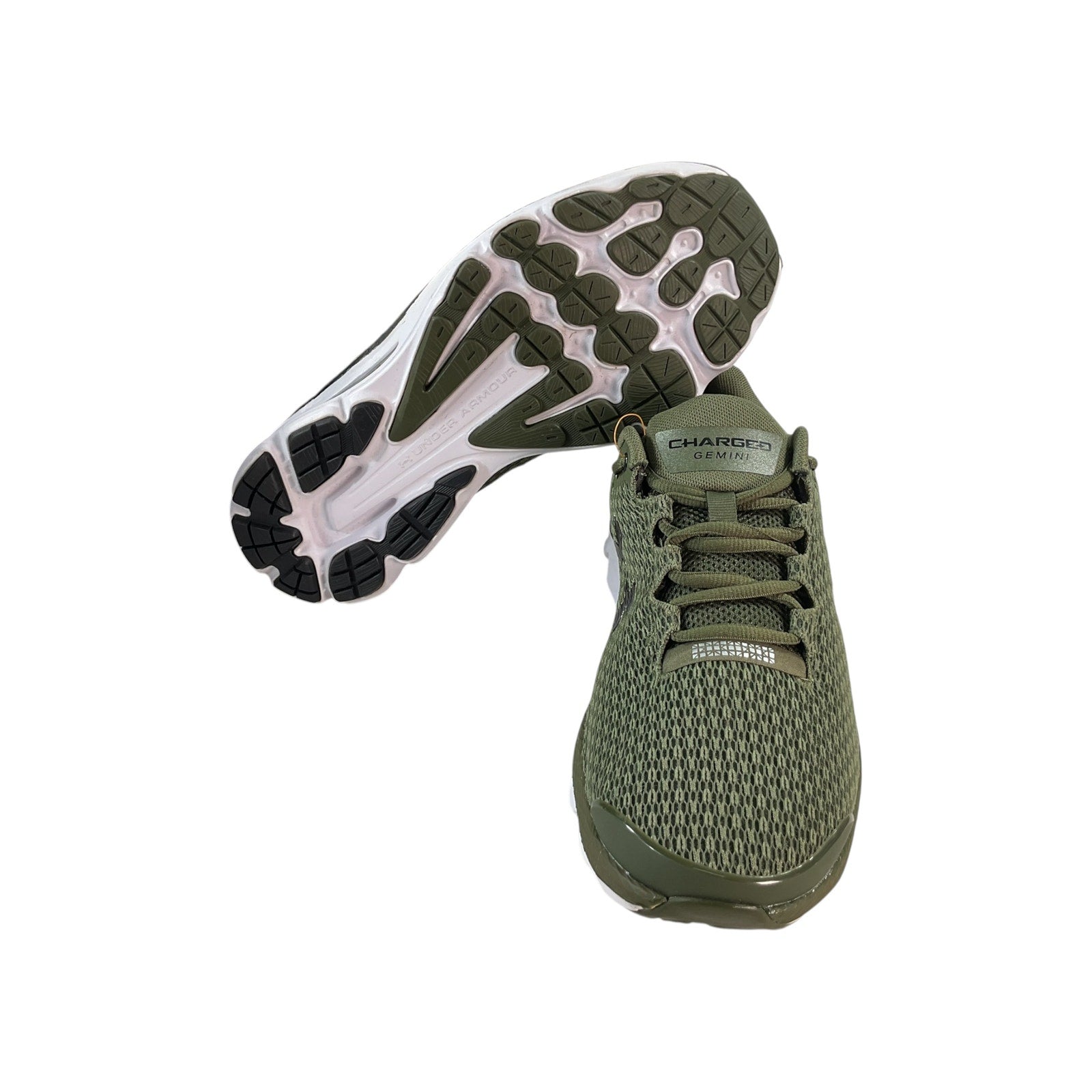 Tenis 8 (Under Armour)