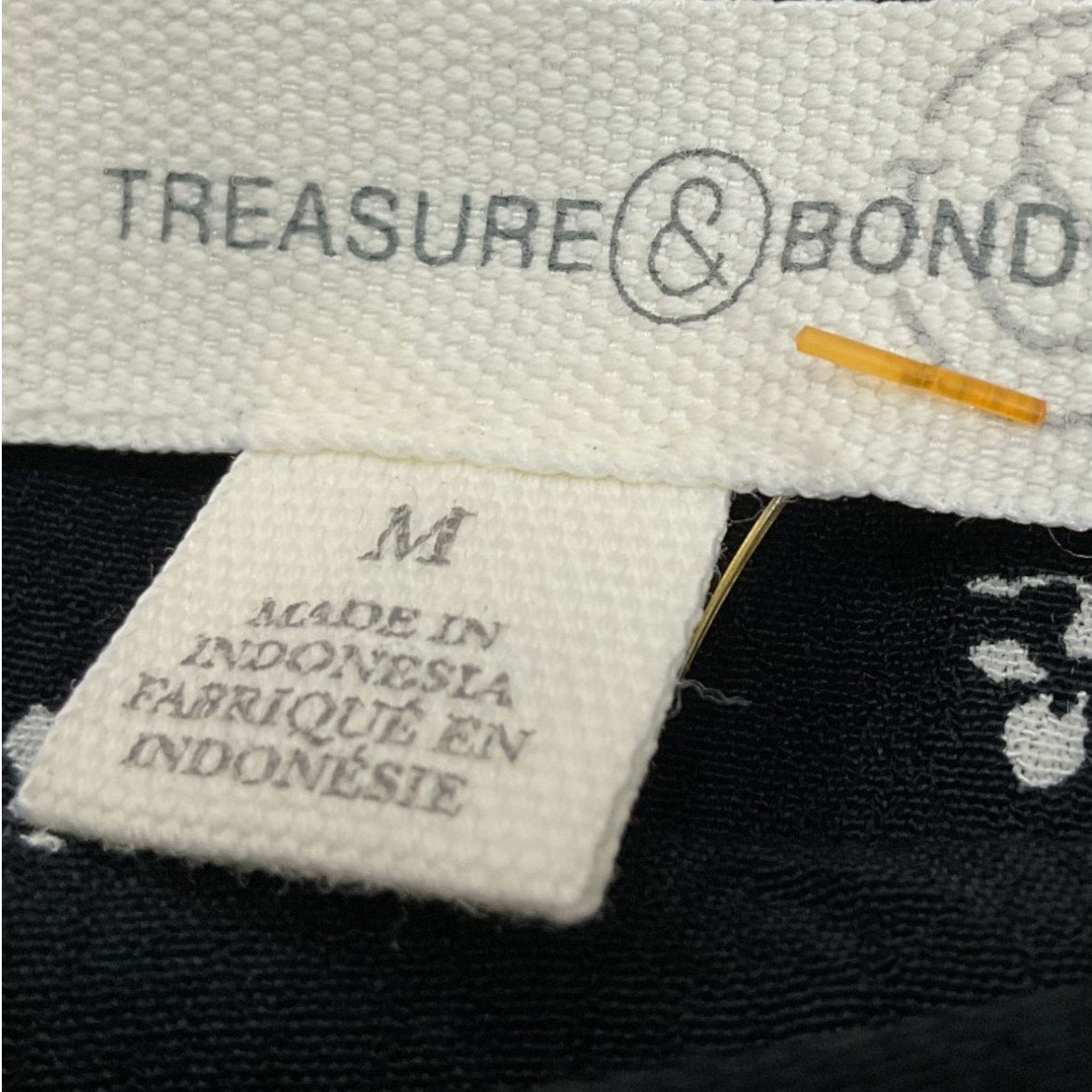 Falda M (Treasure & Bond)