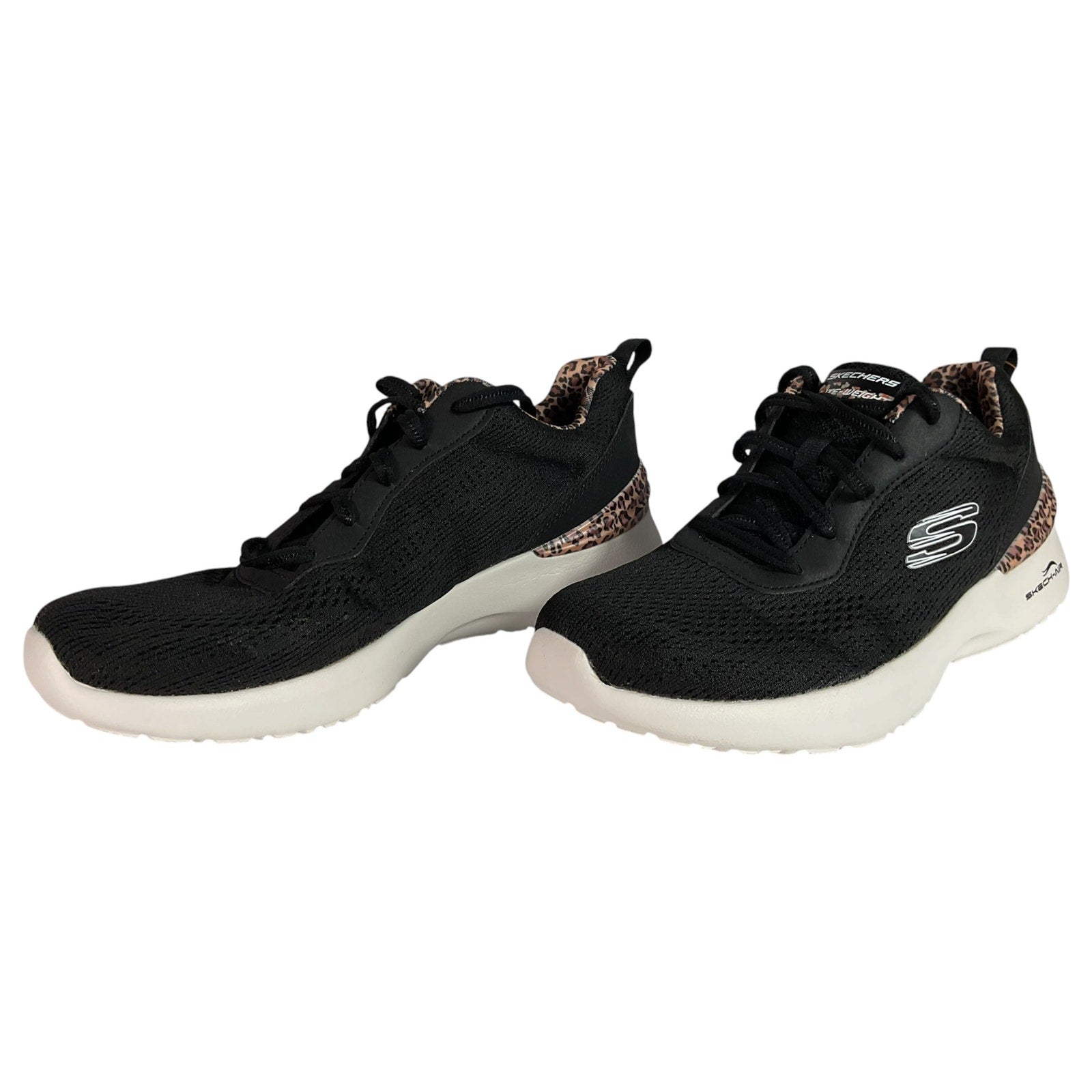 Tenis 9 (Skechers)
