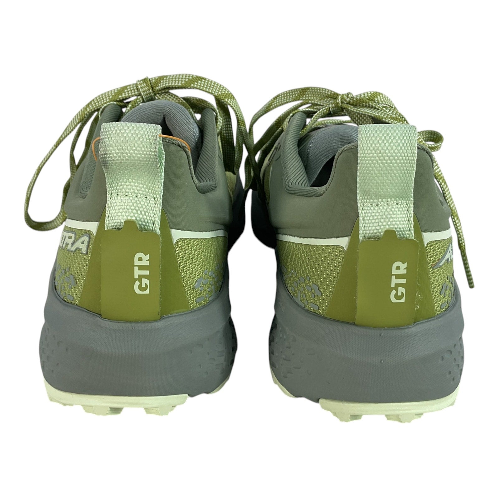 Tenis 8.5 (ALTRA)