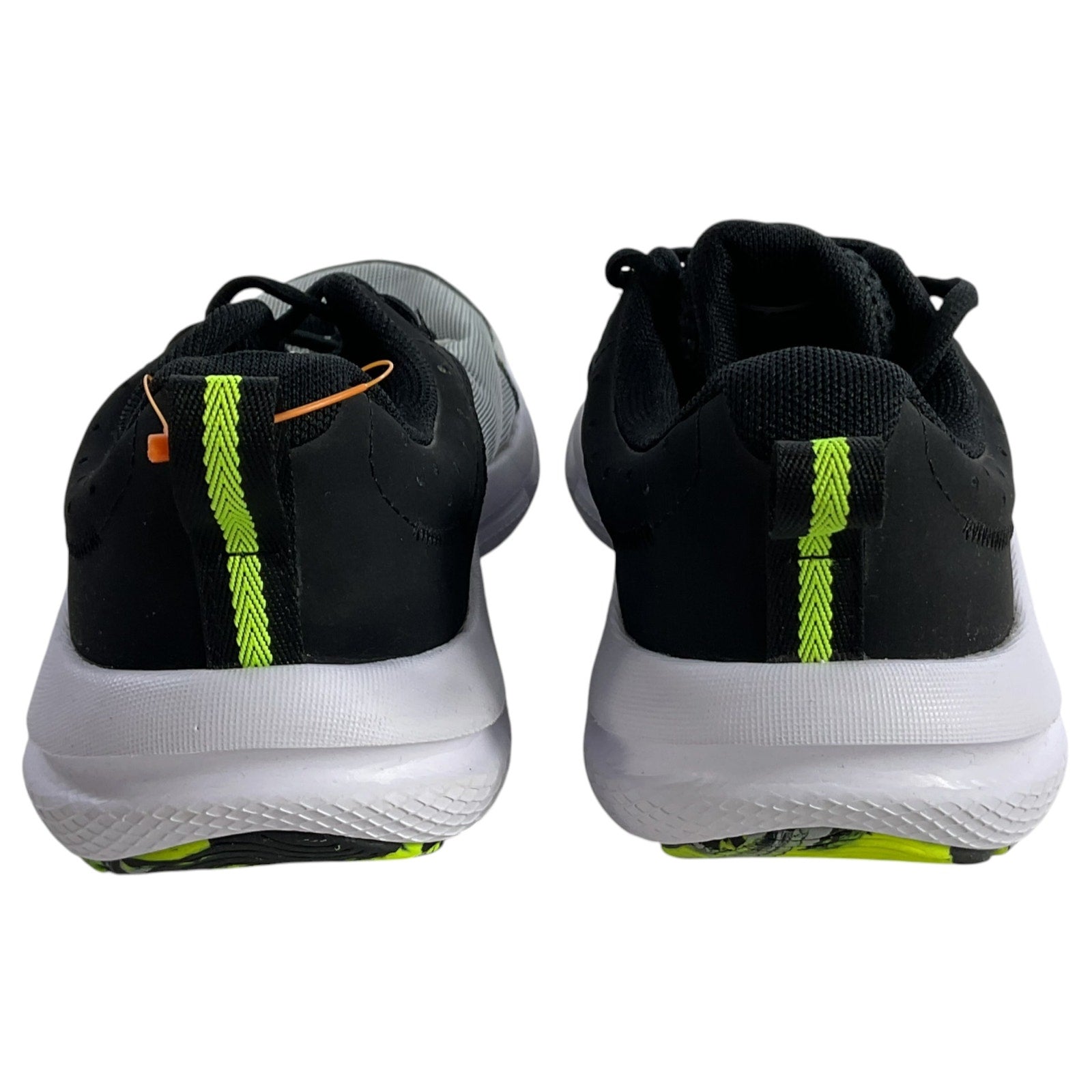 Tenis niño 4.5Y (UNDER ARMOUR)