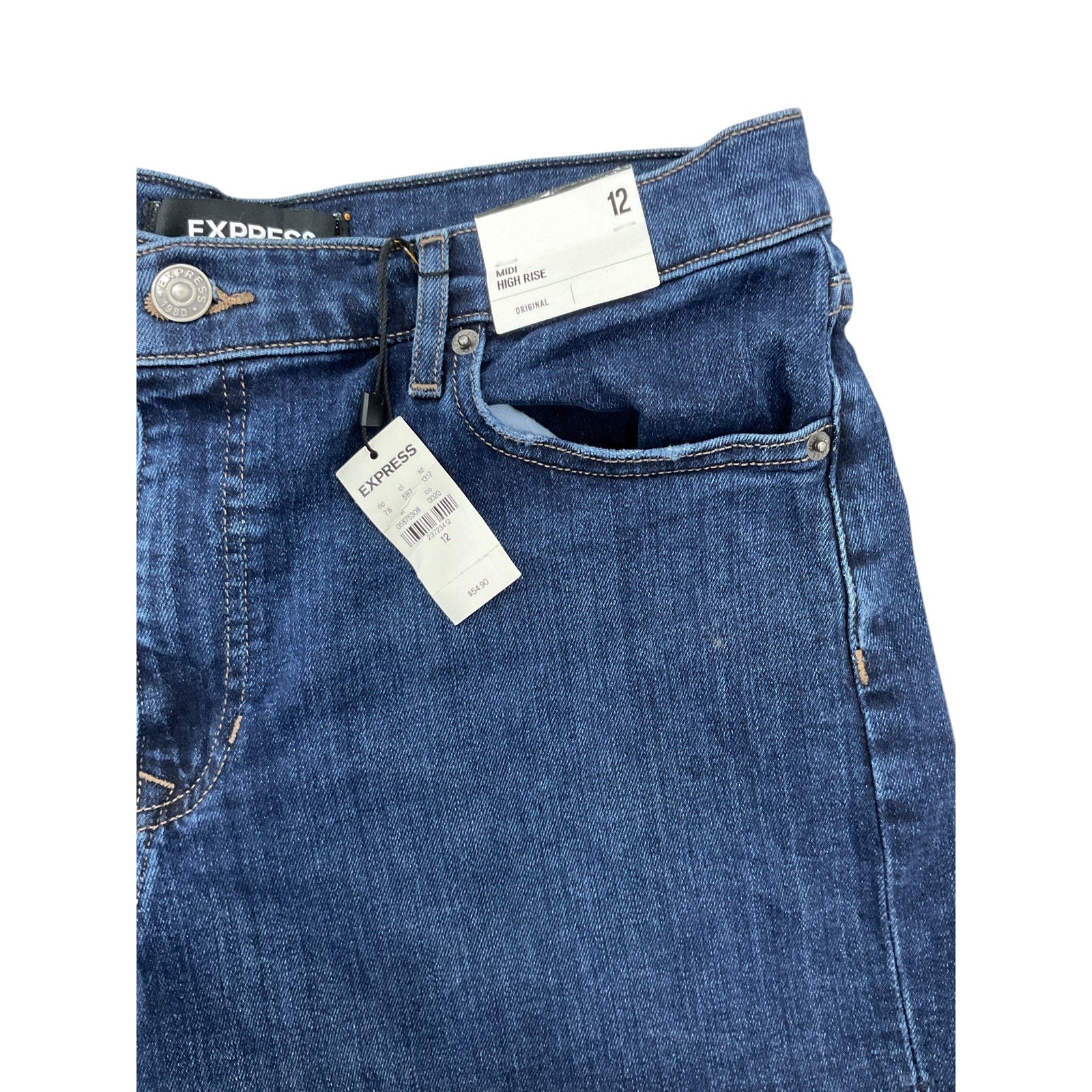 Short 12 (Express)