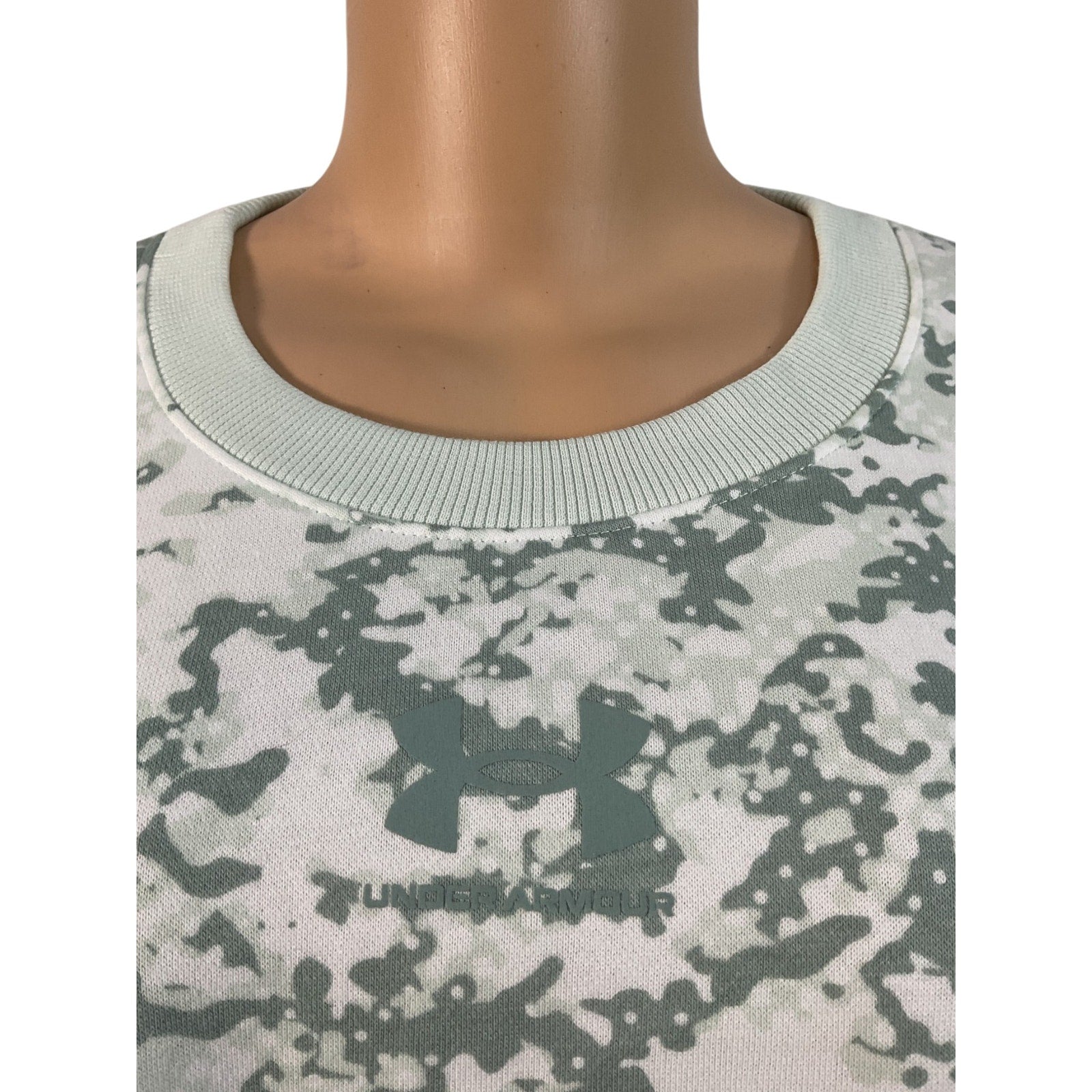 Suéter XS (Under Armour)