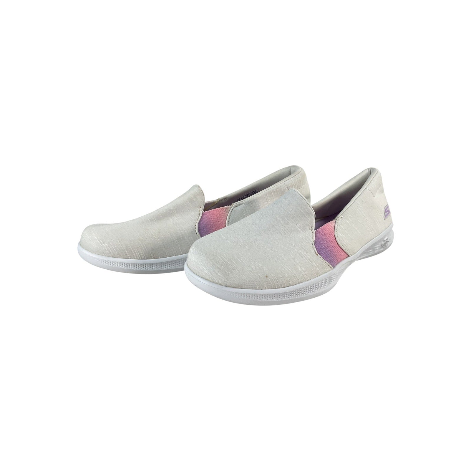 Tenis 8 (Skechers)