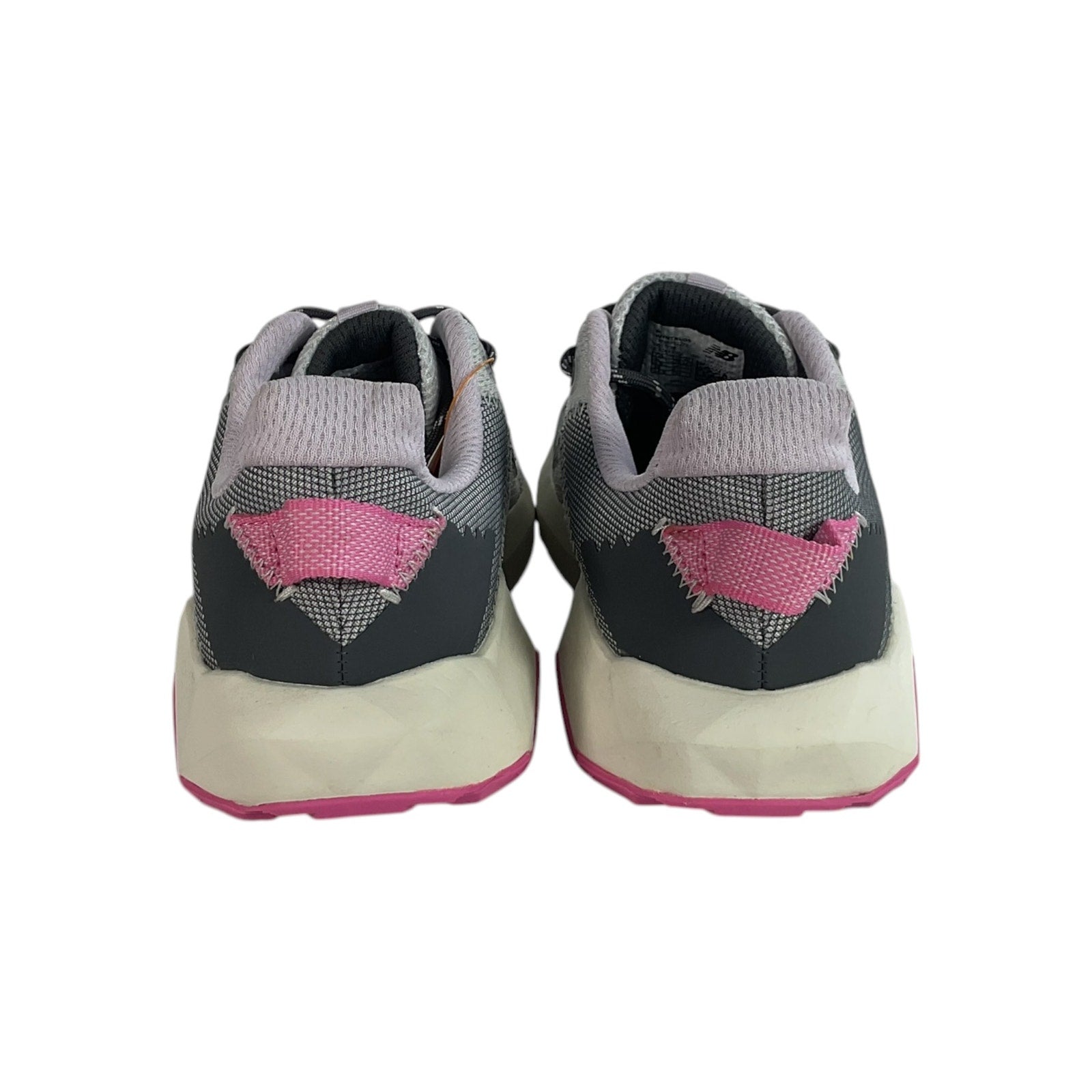 Tenis 7.5 (New Balance)