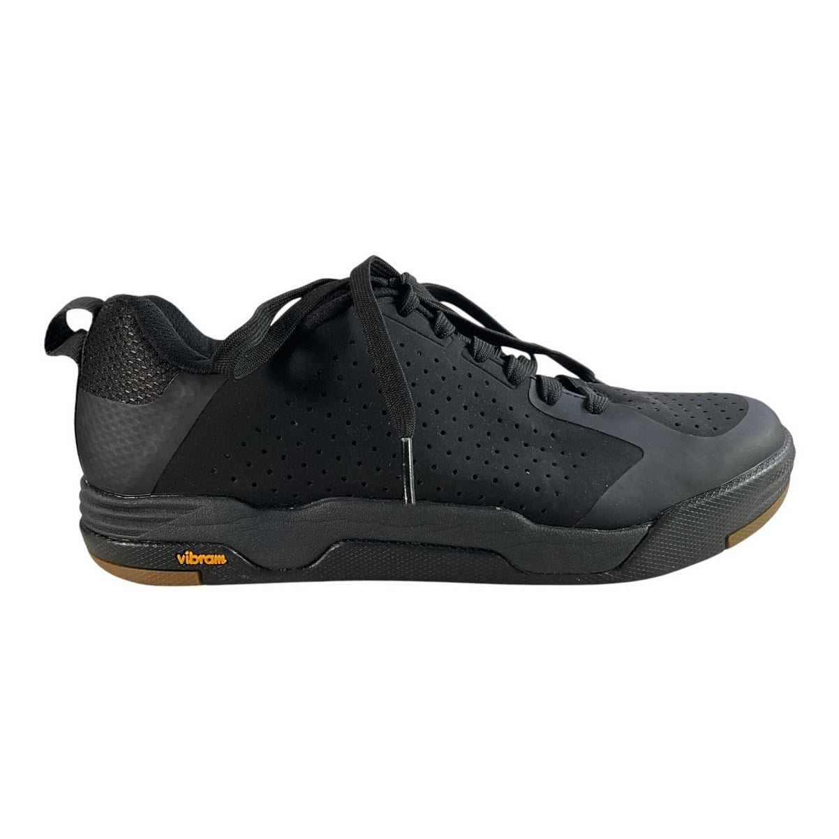 Tenis 7.5