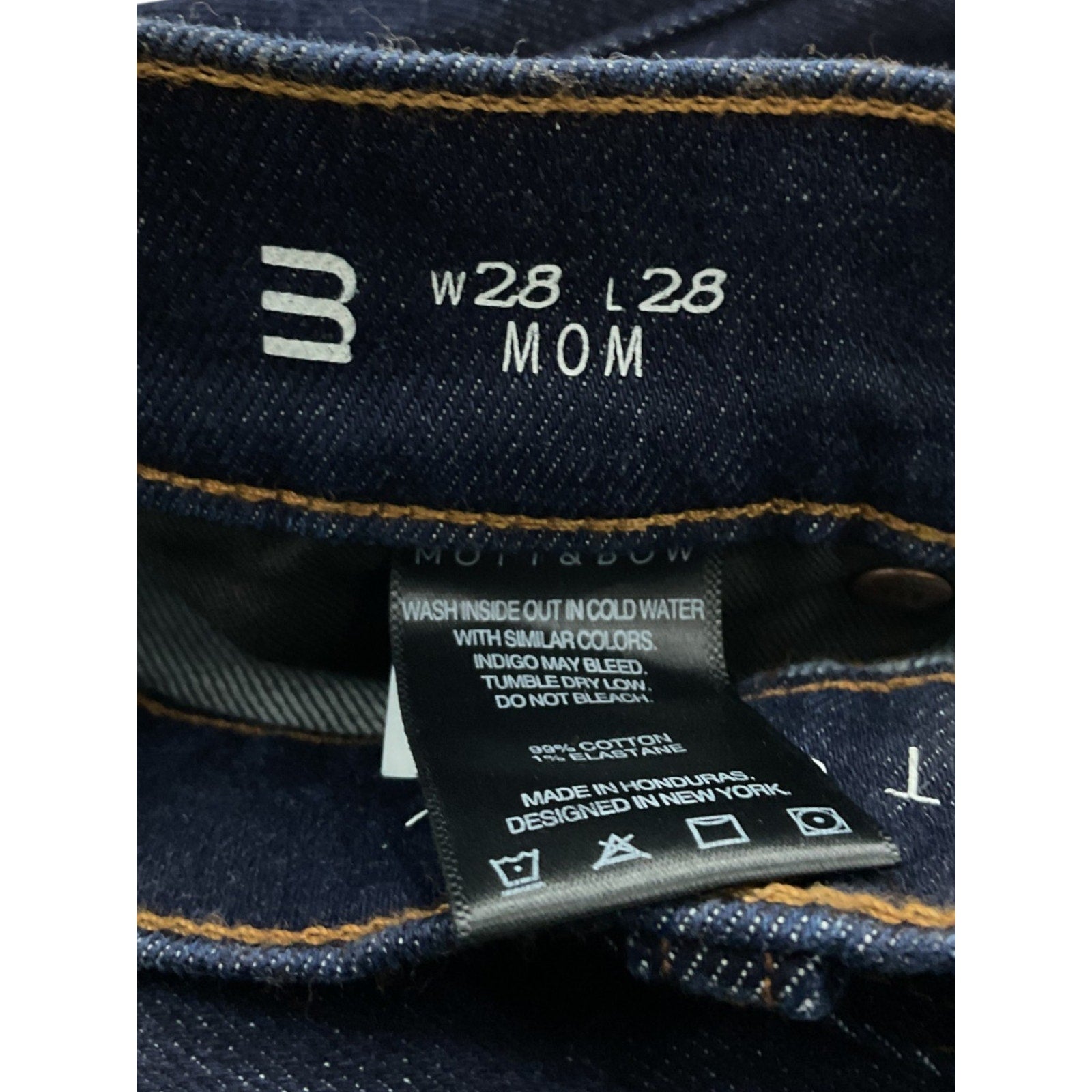 Jeans 28 (Mott & Bow)