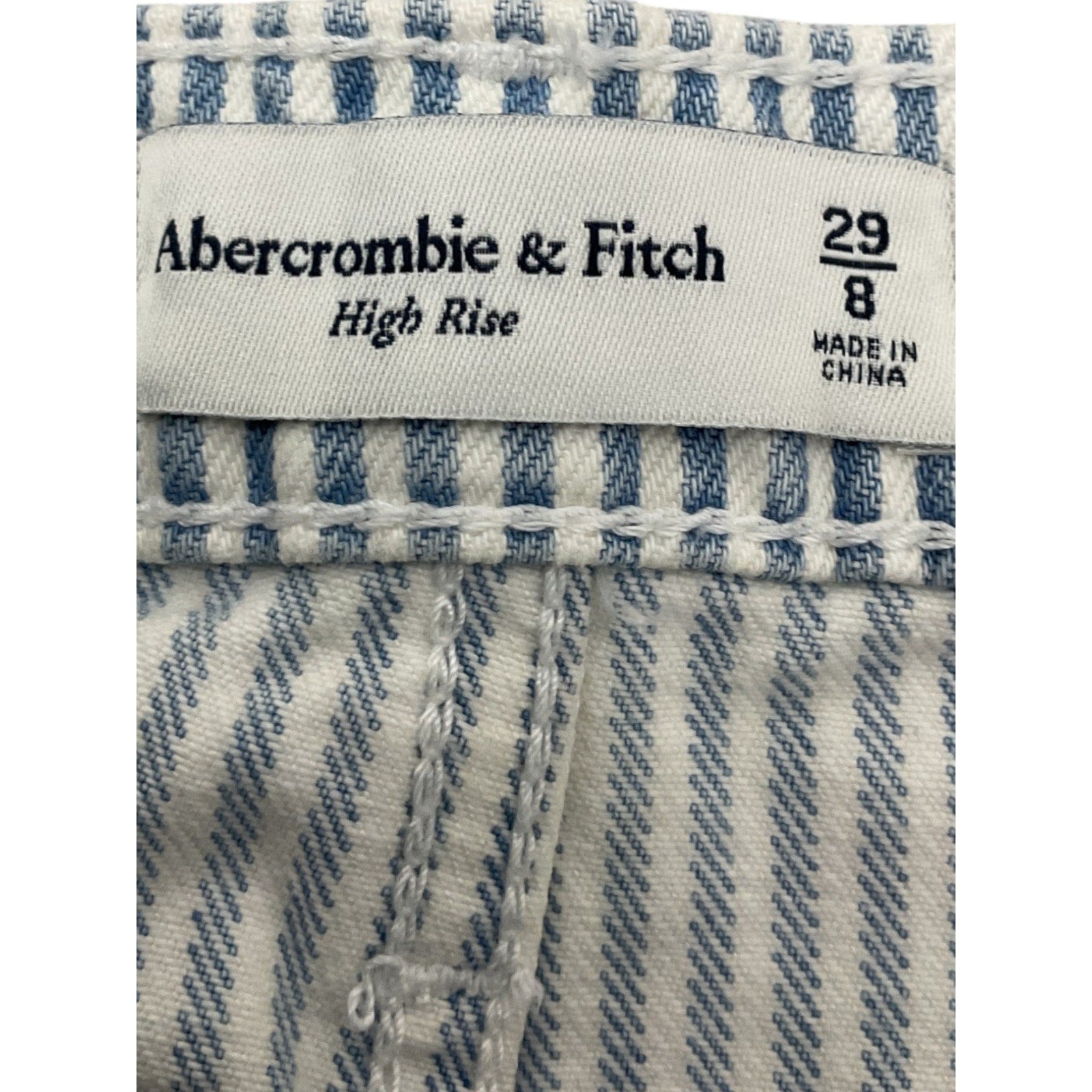 Falda 29 (Abercrombie & Fitch)
