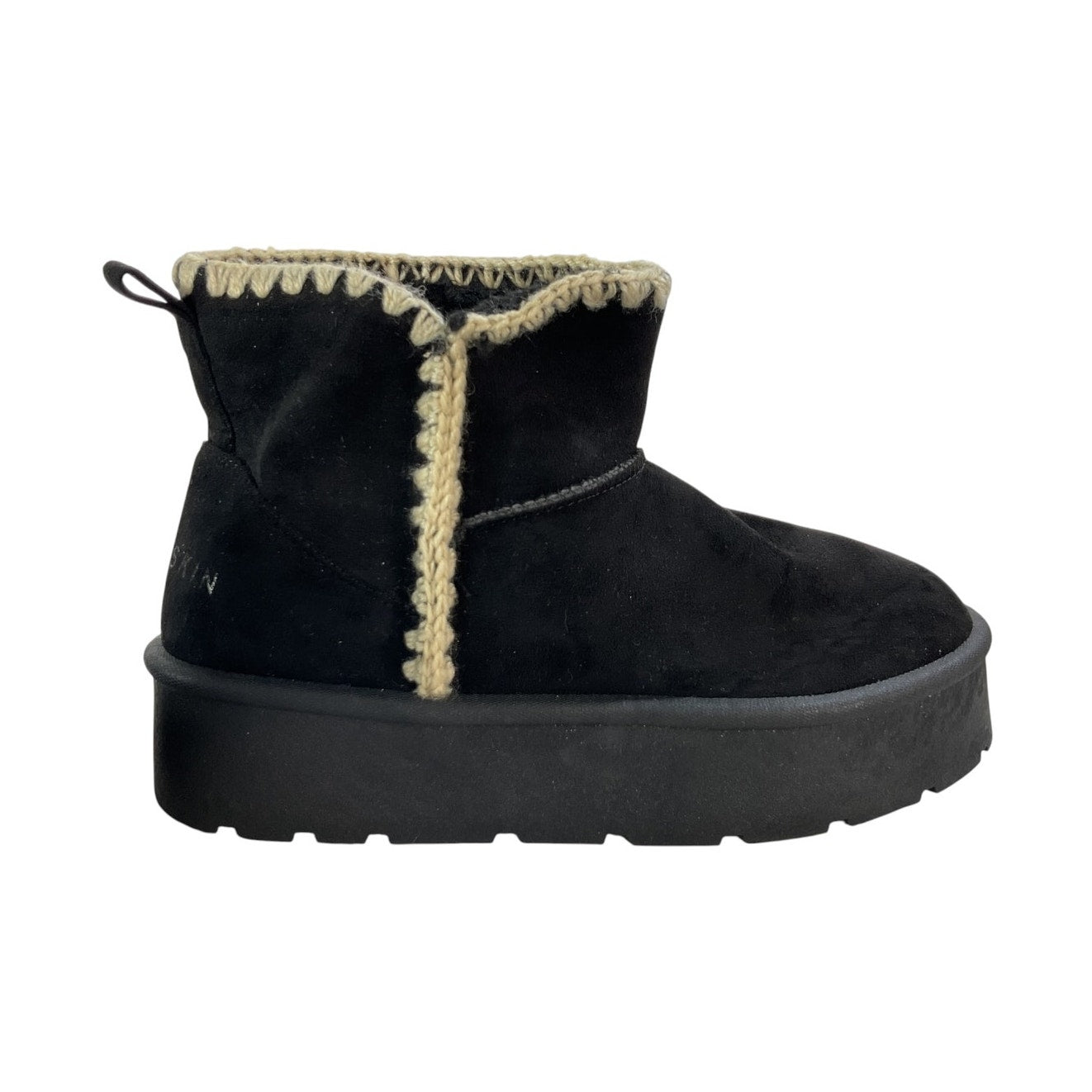 Bota 8.5 (Danskin)