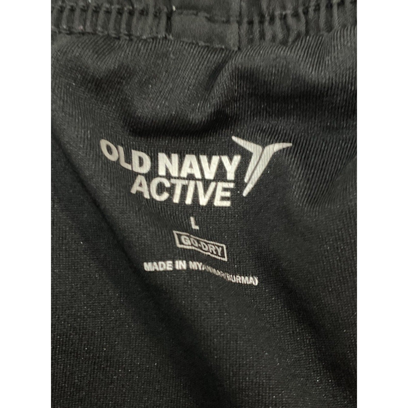 Short L (Old Navy)
