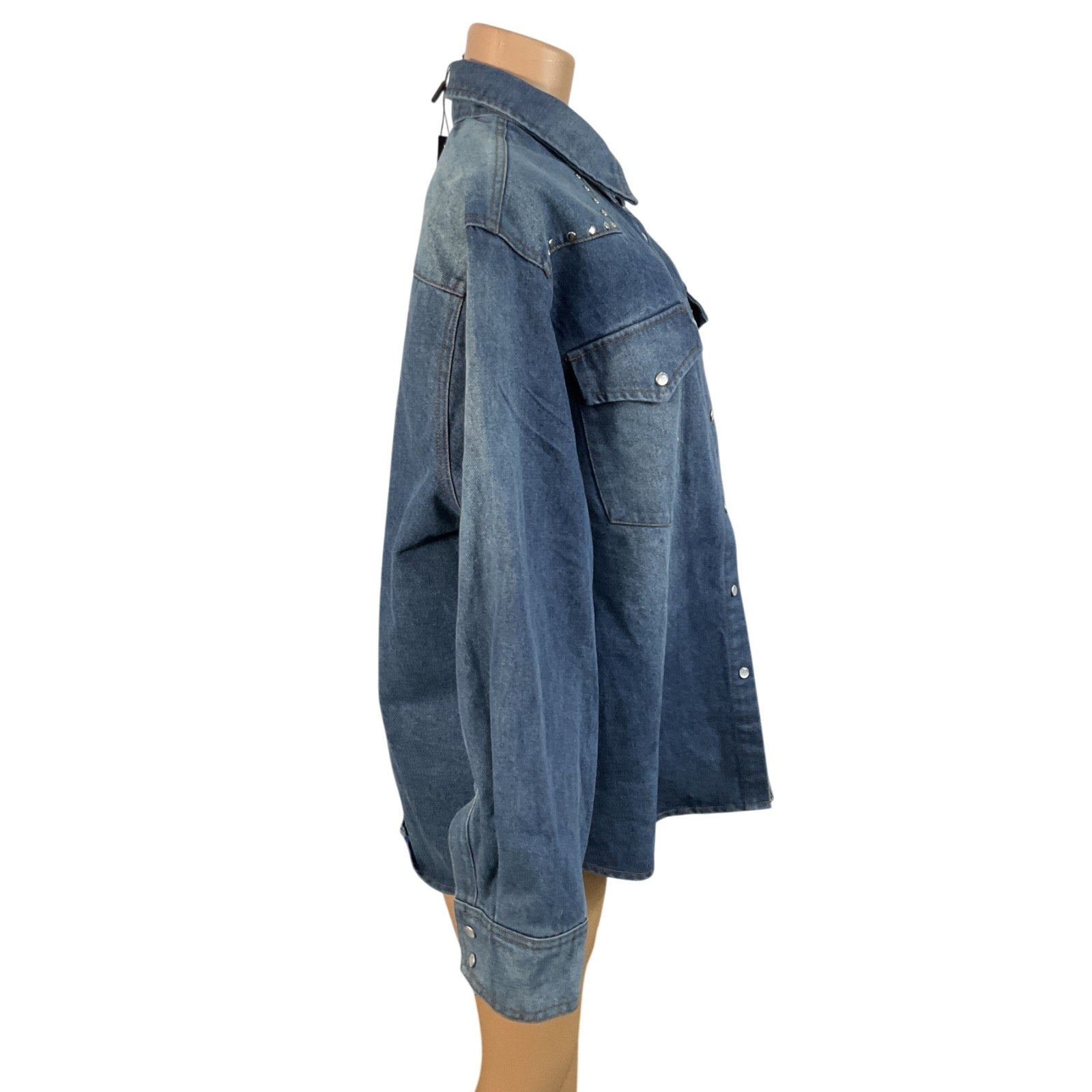 Chaqueta L (Fashion Nova)