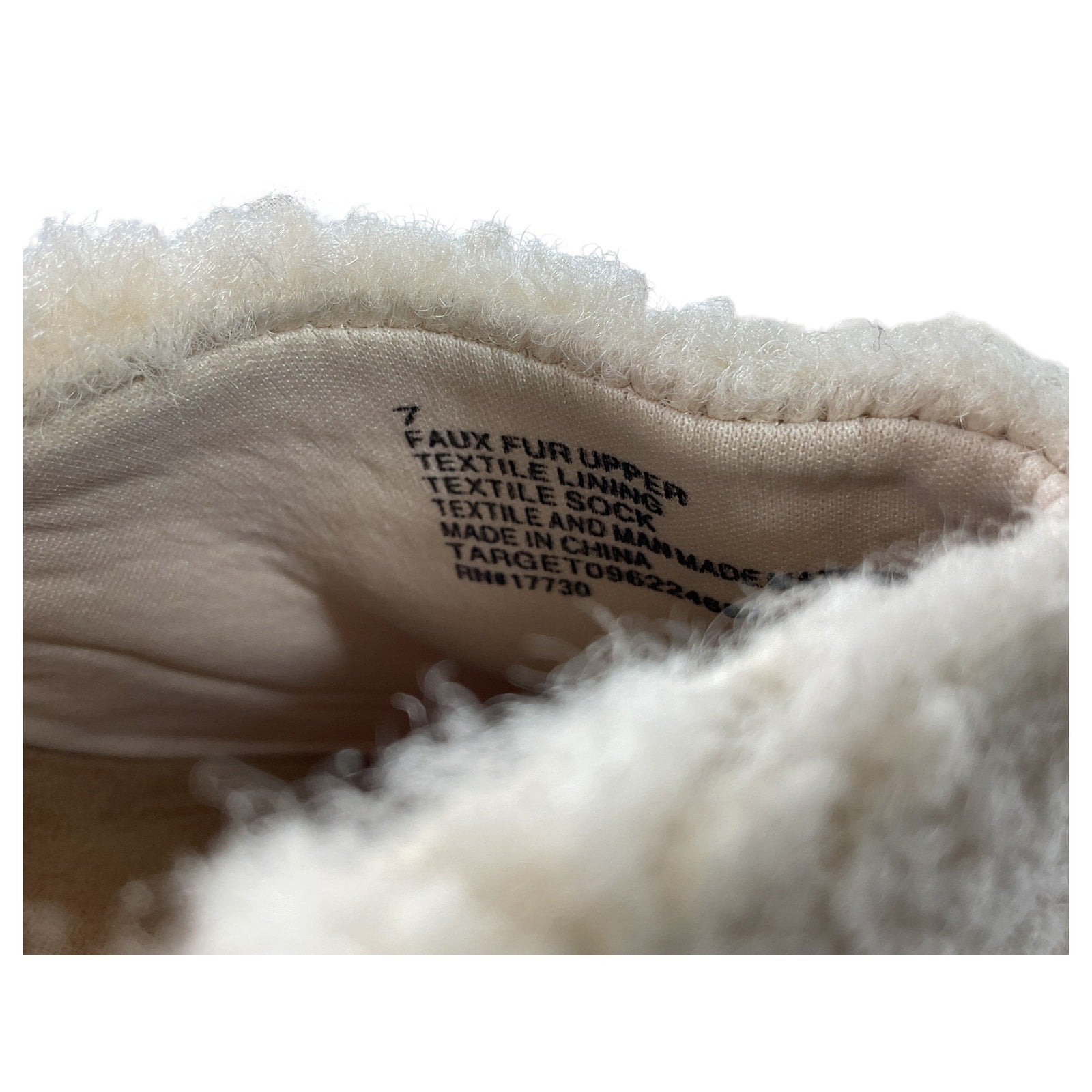 Zapatos 7 (Universal Thread)