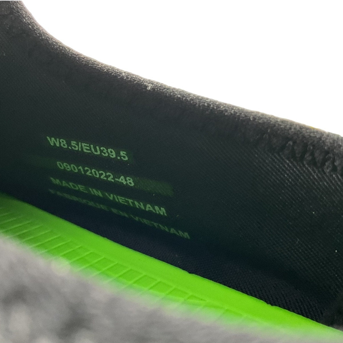 Zapato 8.5 (OOFOS)