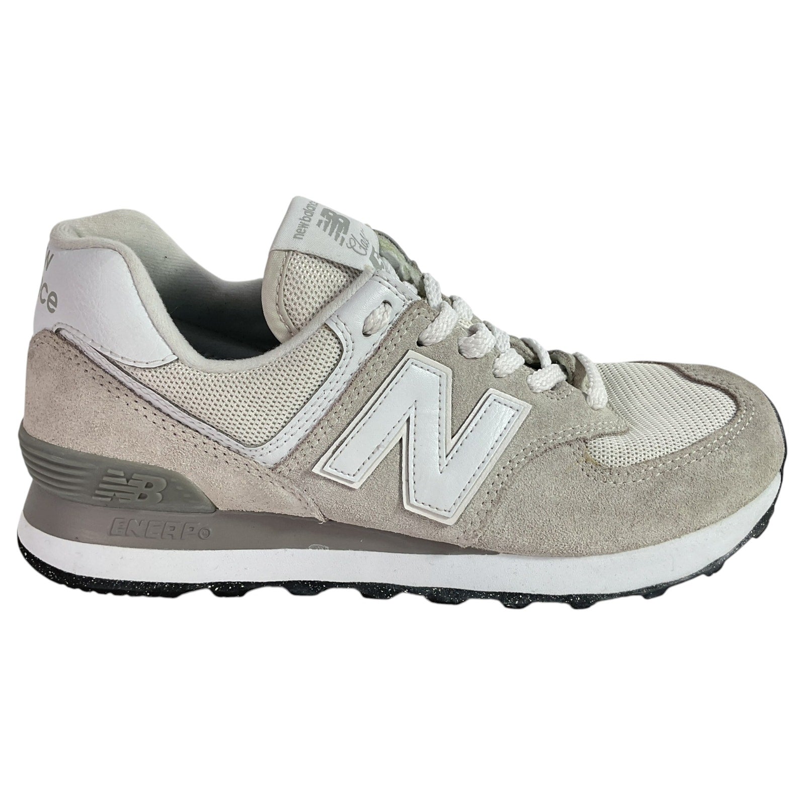 Tenis 8 (New Balance)