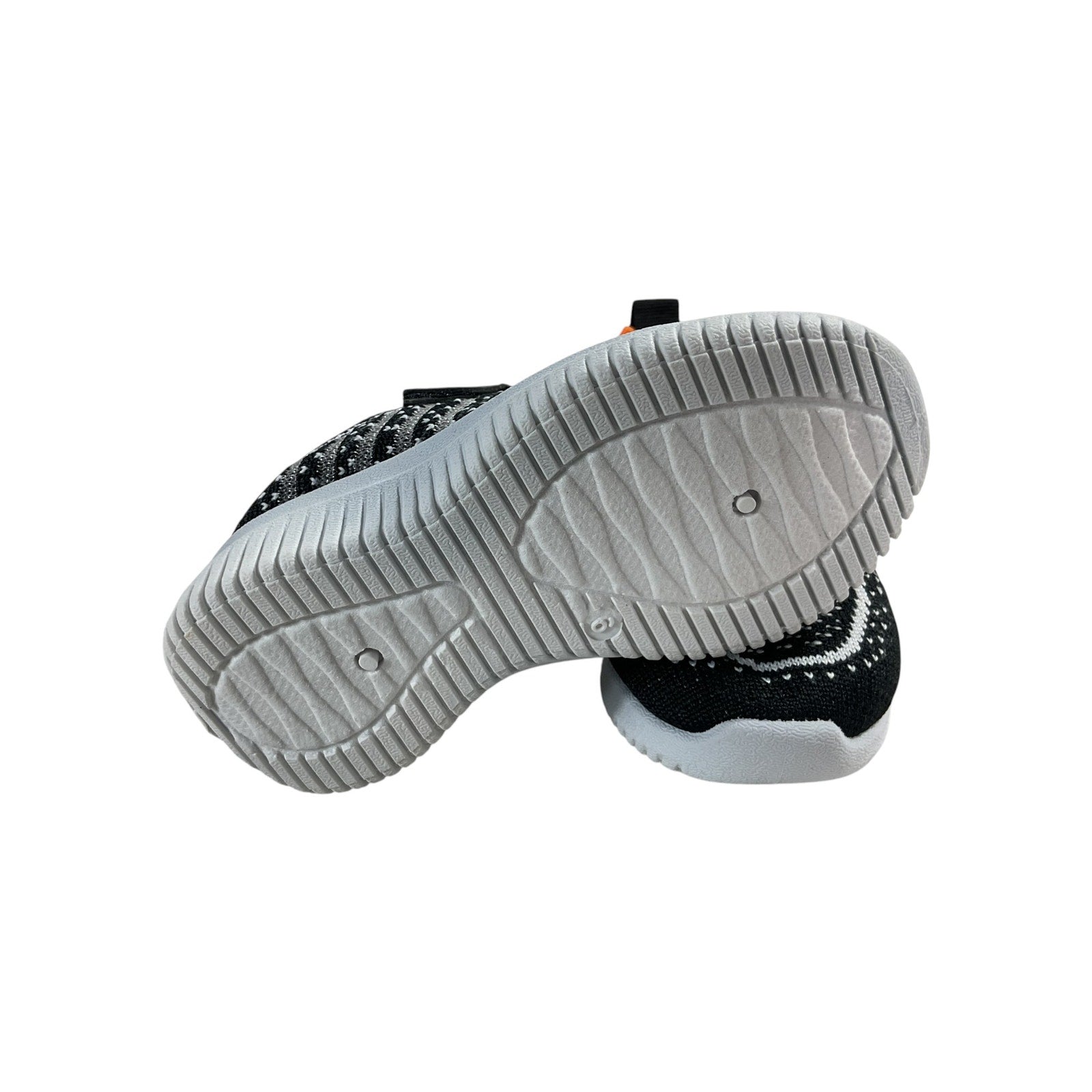 Tenis niño 6