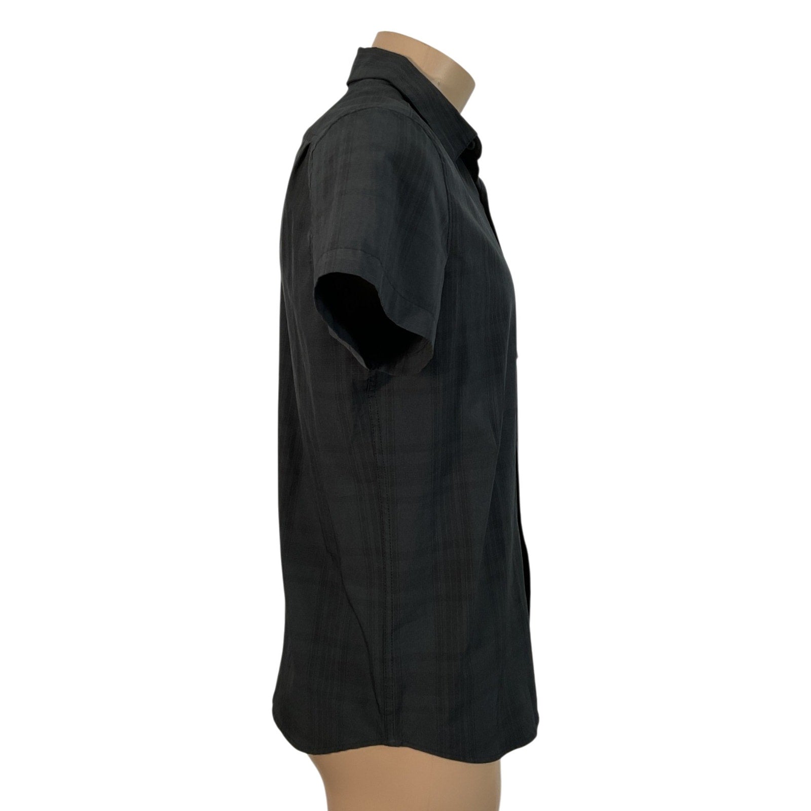 Camisa M (Kenneth Cole)