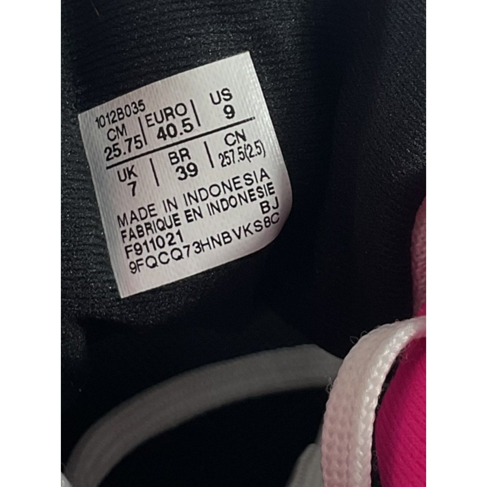 Tenis 9 (Asics)