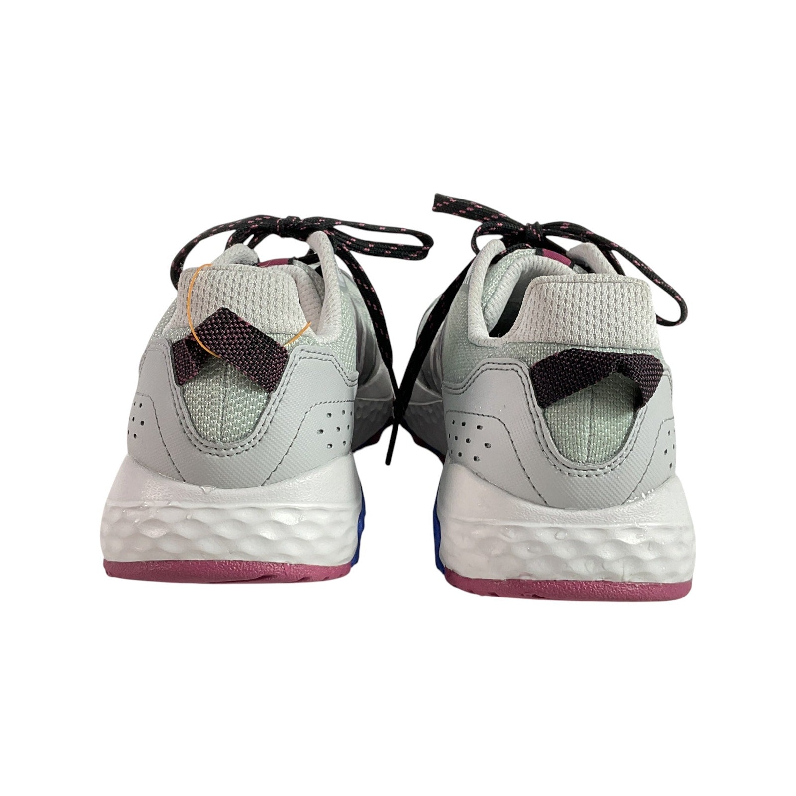 Tenis 8 (New Balance)