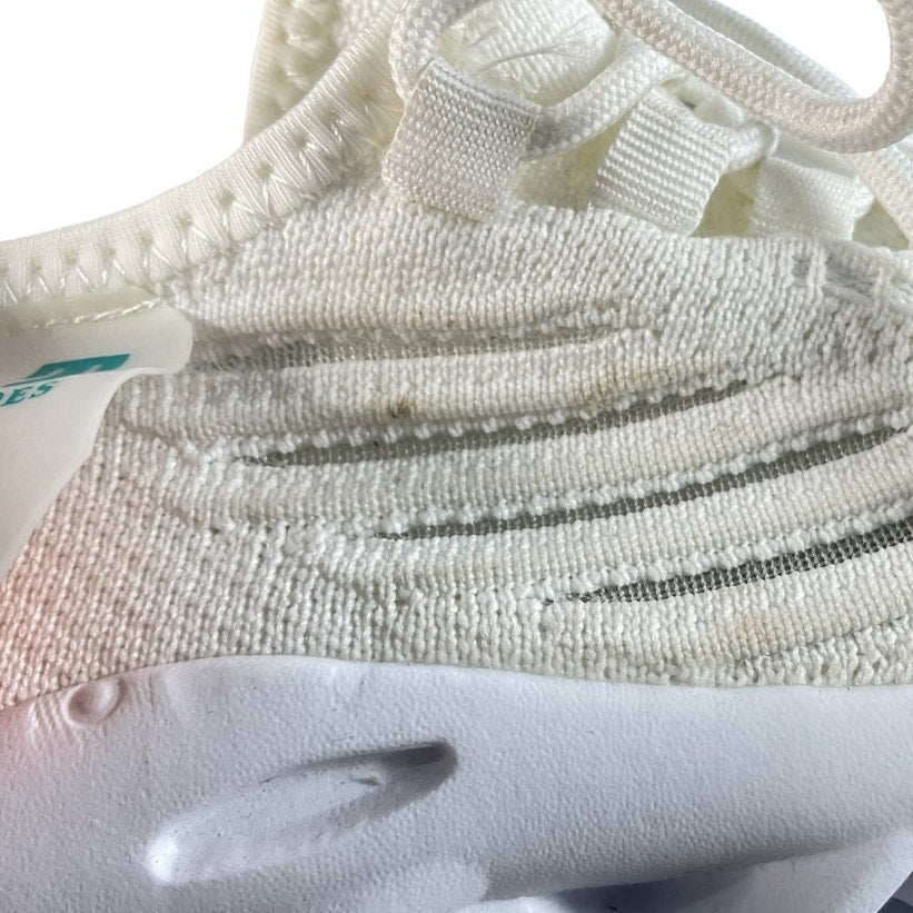 Tenis 9