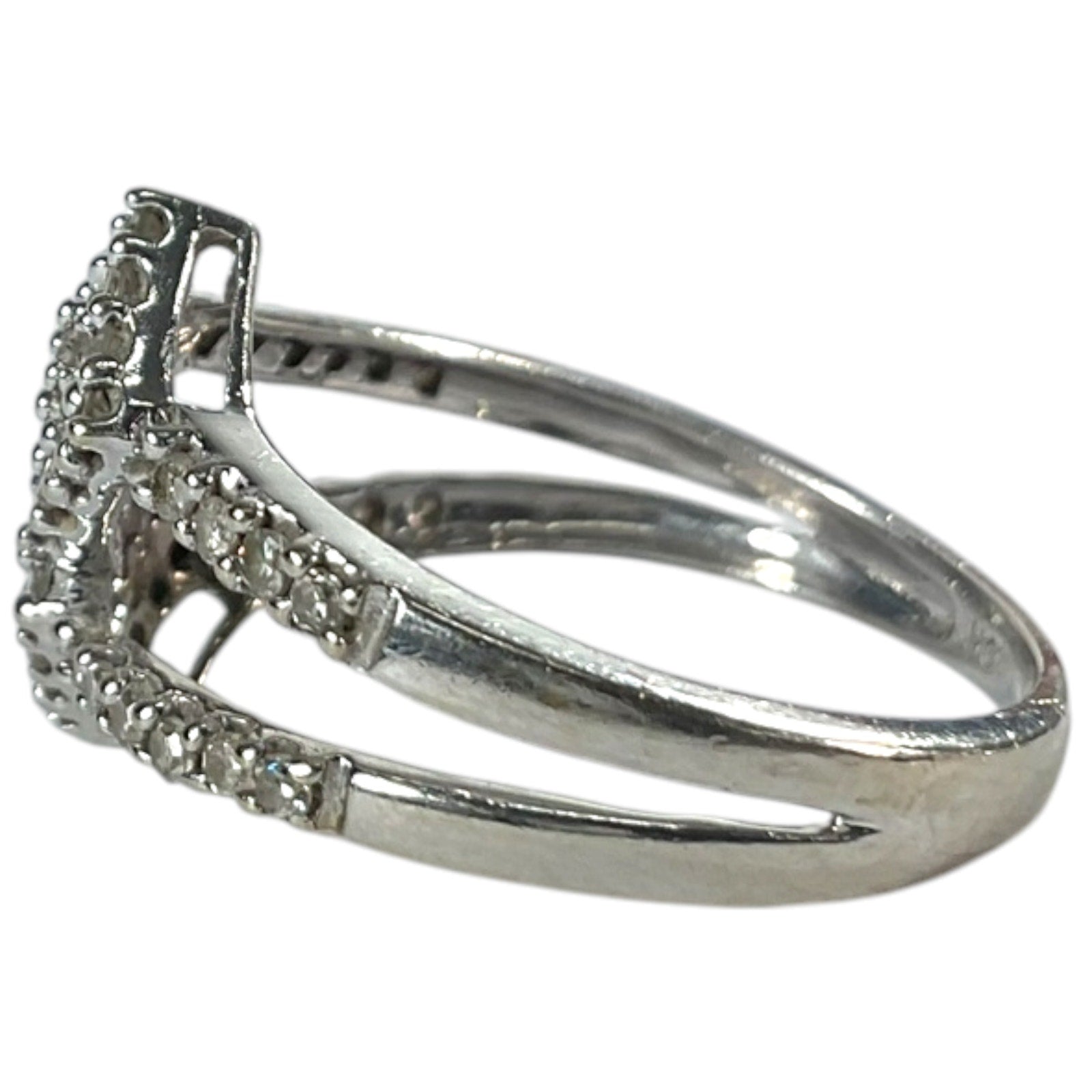 Anillo de oro
