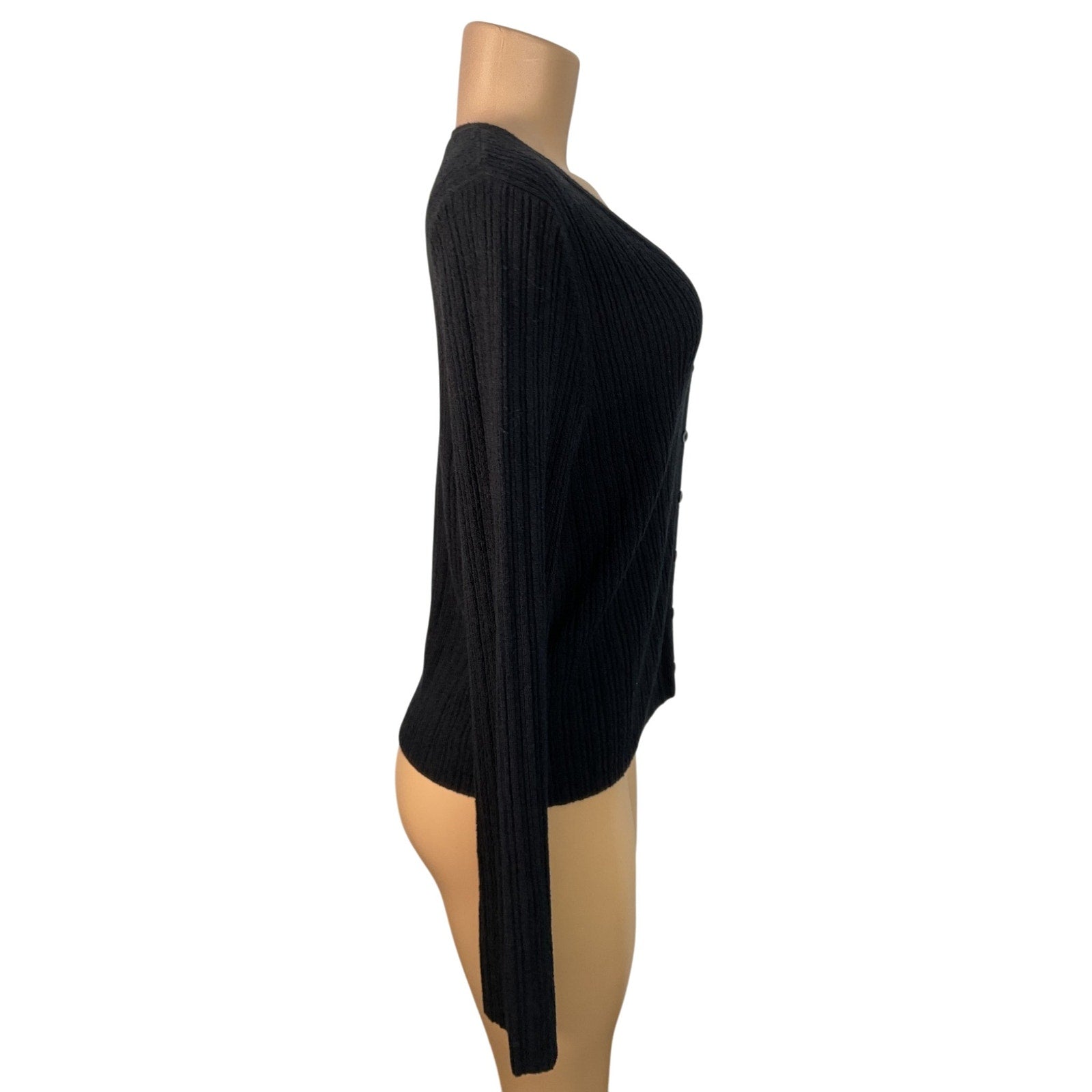 Sueter L (Old Navy)