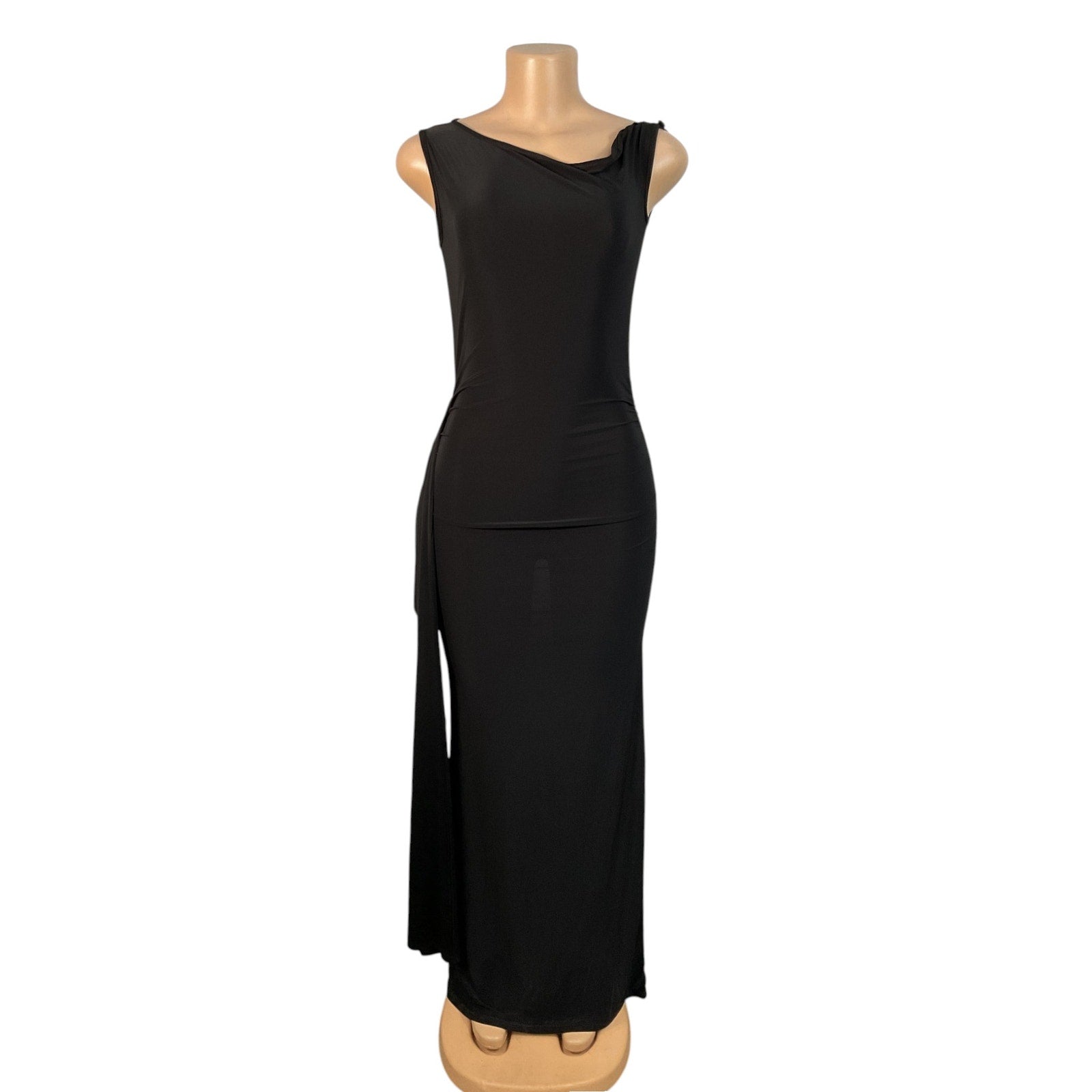 Vestido 4 (PRETTYLITTLETHING)