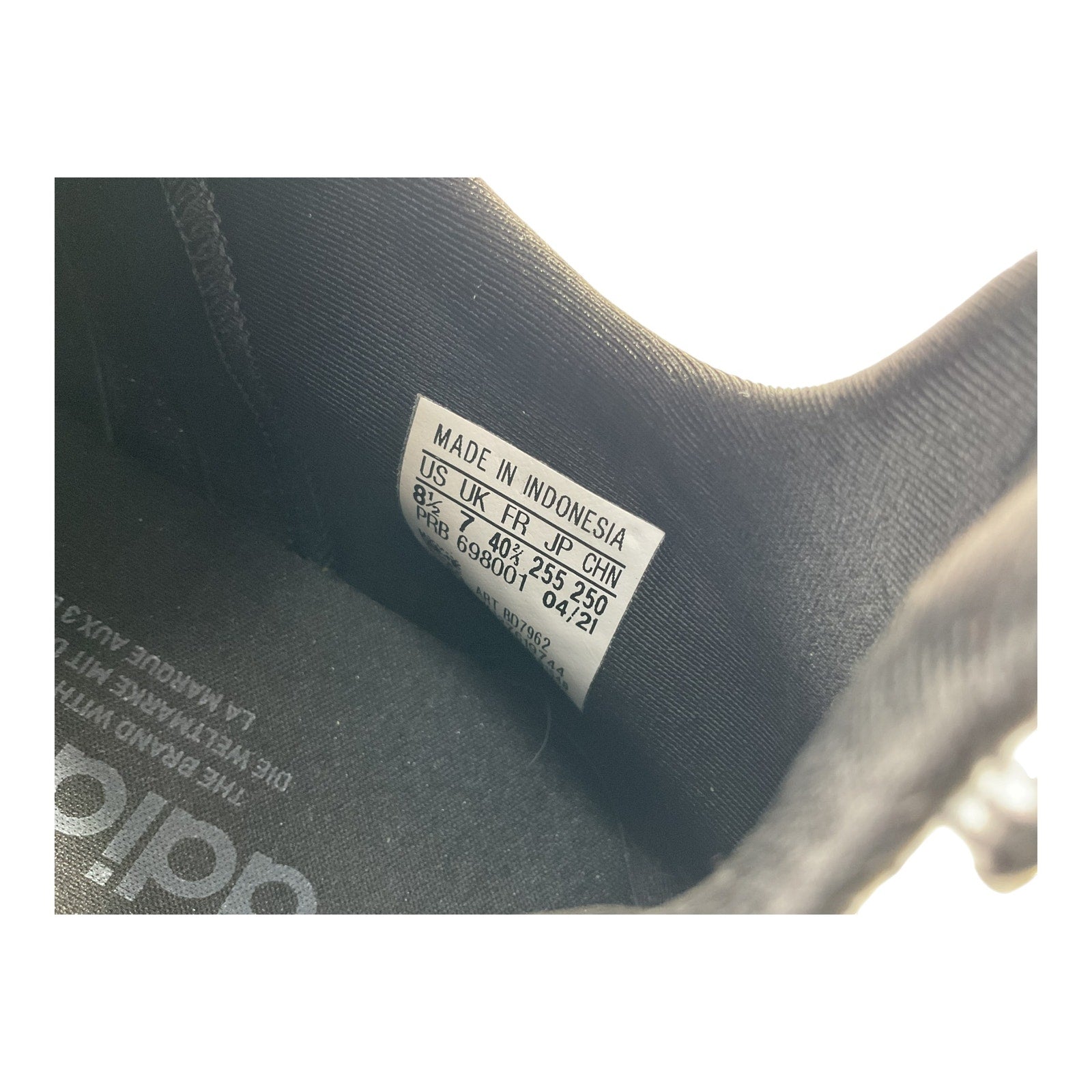 Tenis 8.5 (Adidas)