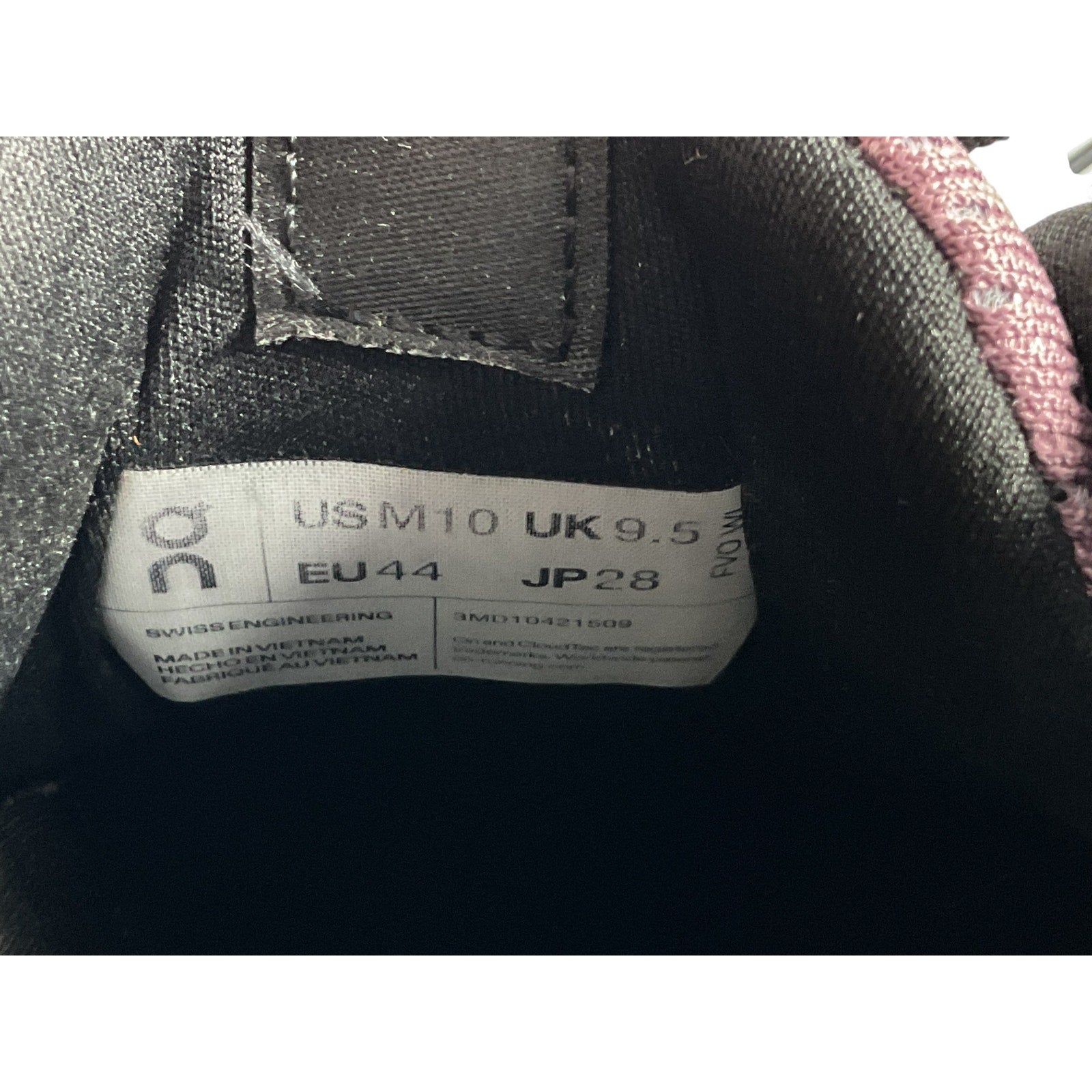 Tenis M10 (On Cloud)