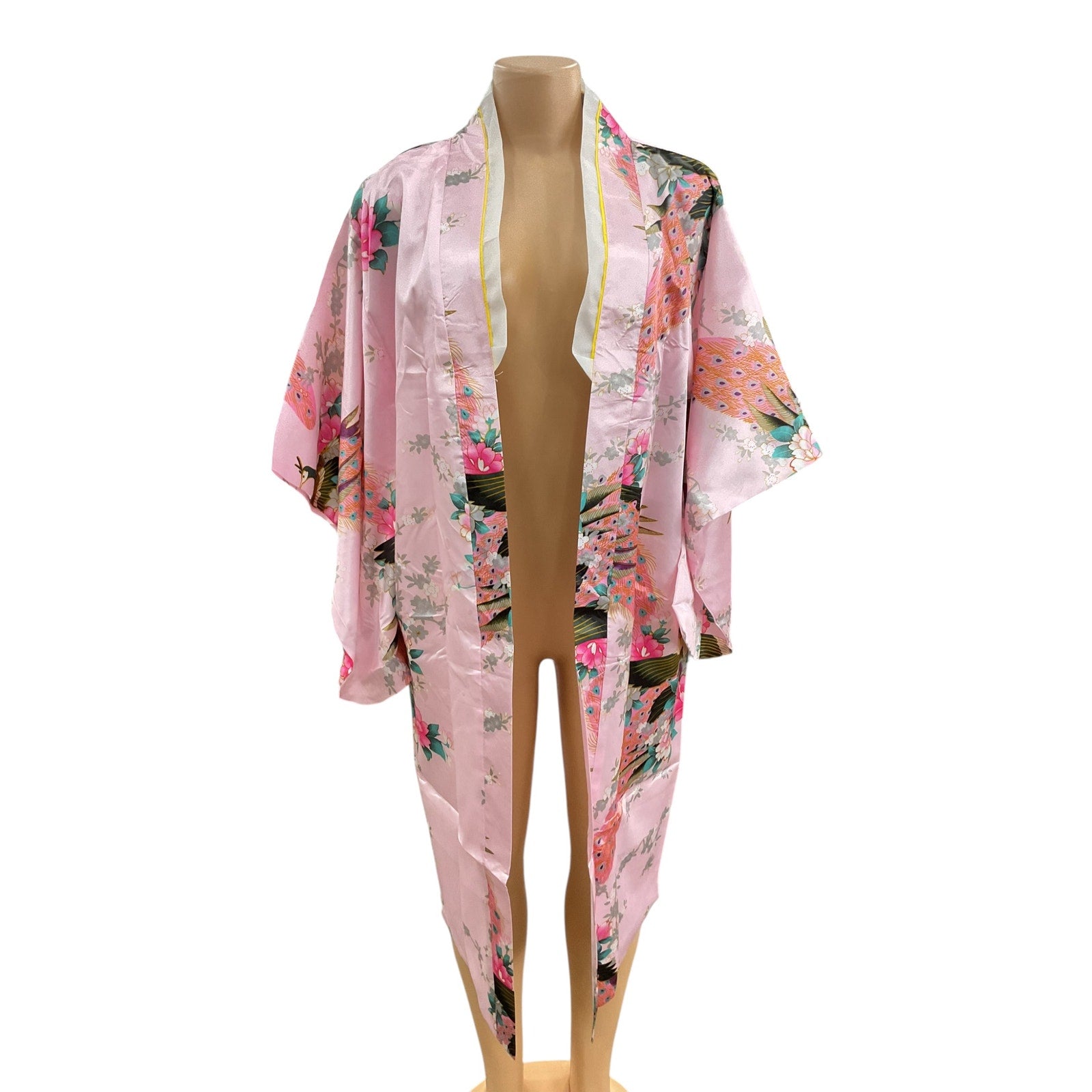 Vestido tradicional japonés (kimono) infantil