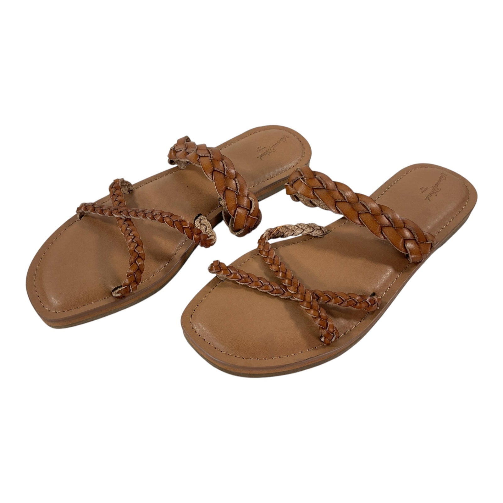 Sandalias 8.5 (Universal Thread)