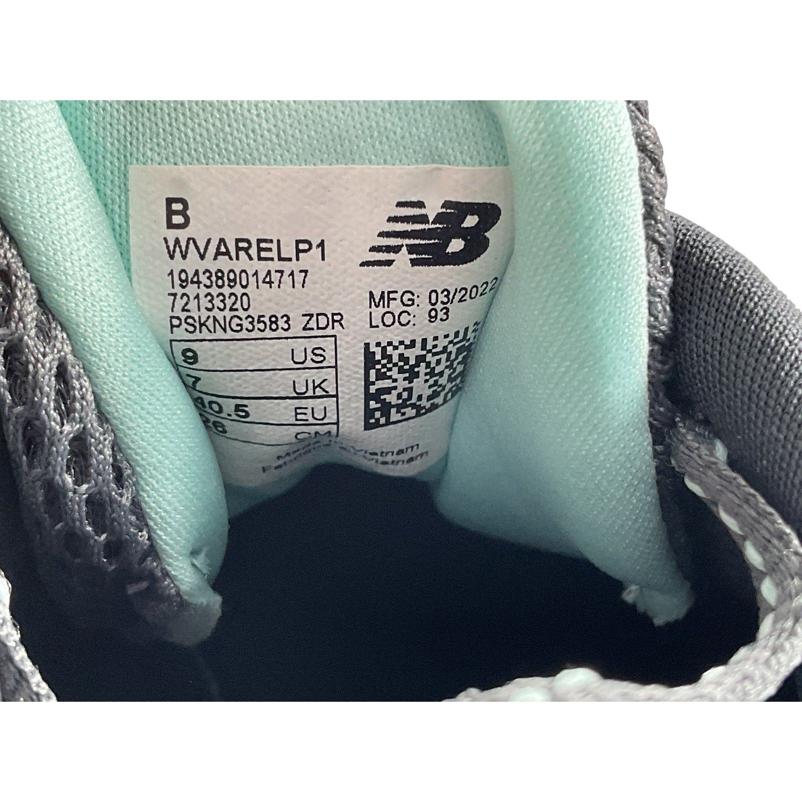 Tenis 9 (New Balance)