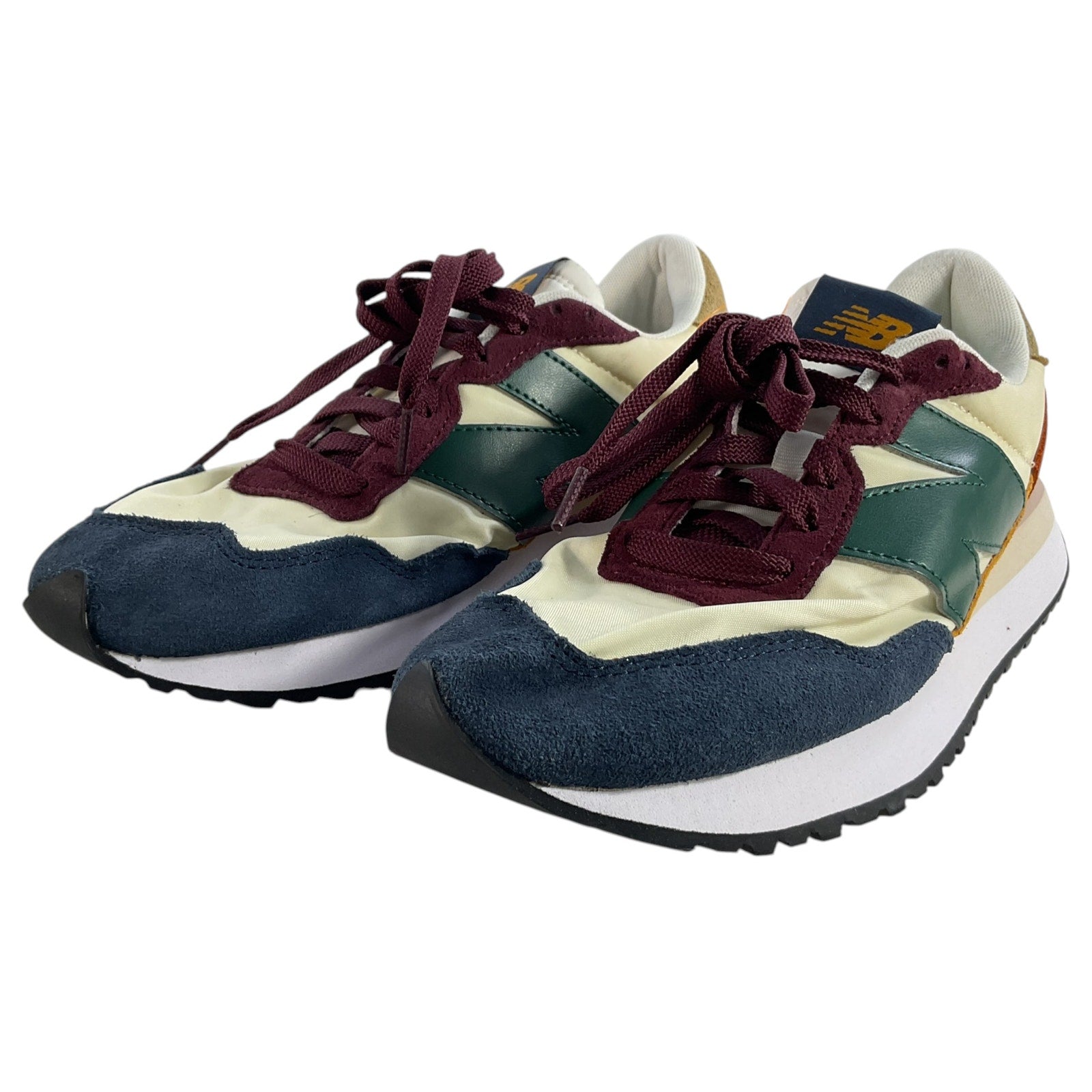 Tenis 9 (New Balance)