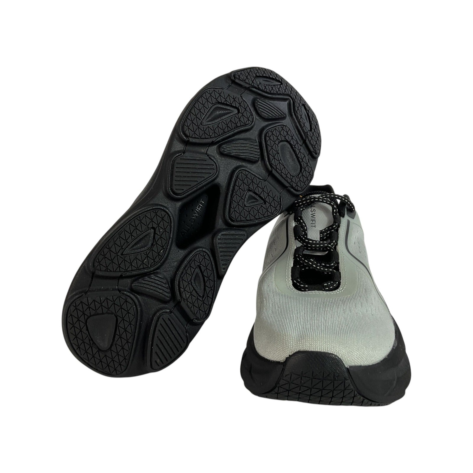 Tenis 9.5